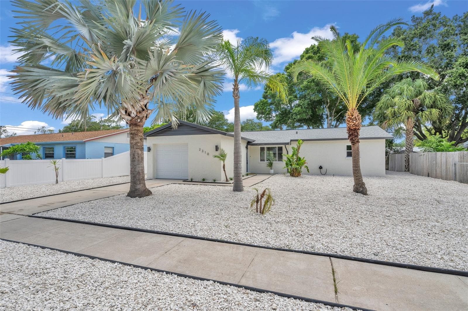 Single Family Residence at 2310 MARY SUE ST, LARGO, photo 2 of 35