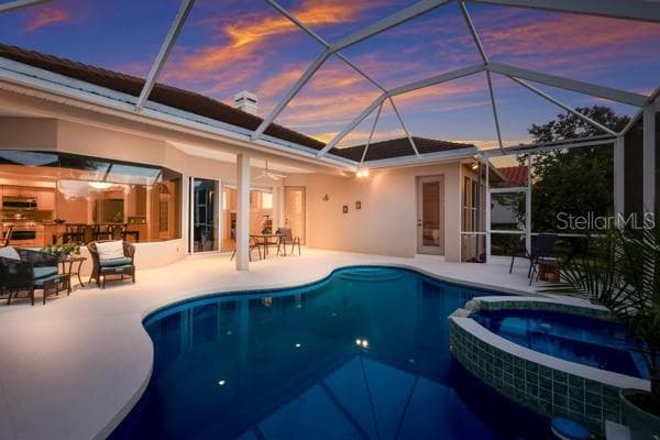 Single Family Residence at 8428 MISTY MORNING CT, LAKEWOOD RANCH, photo 40 of 52
