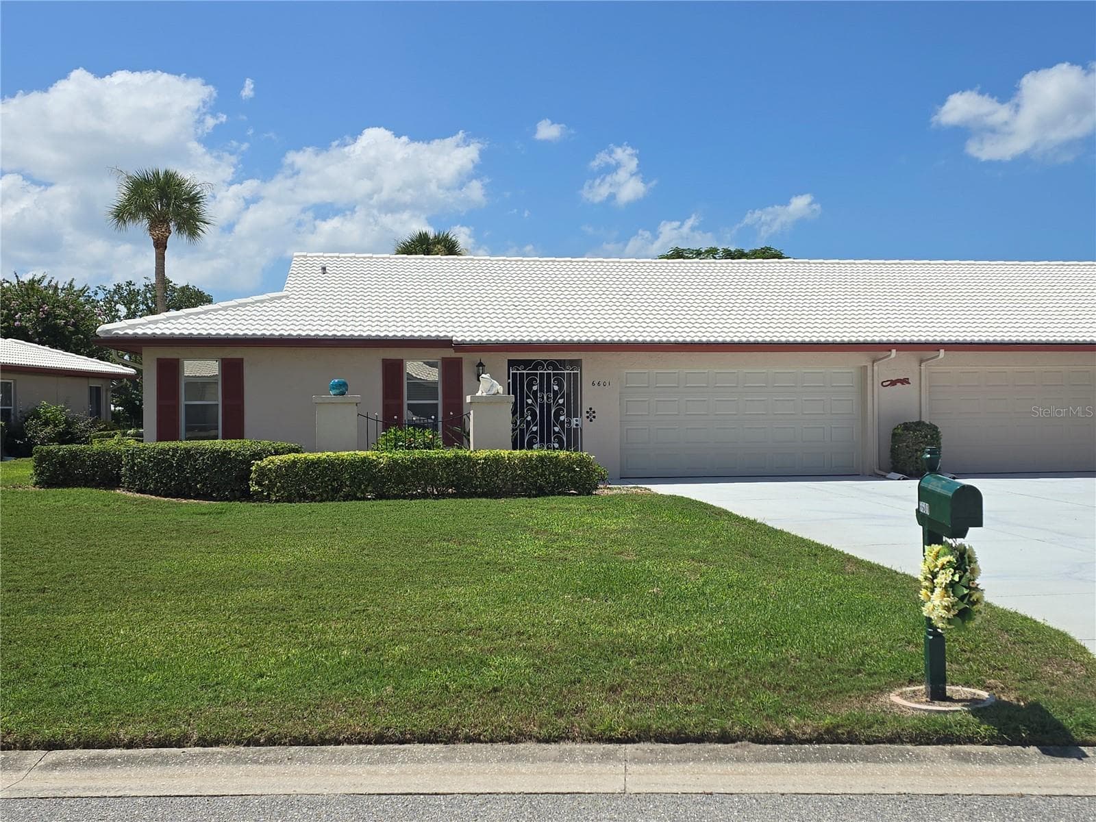 Condominium at 6601 11TH AVE W #6003, BRADENTON, photo 2 of 26
