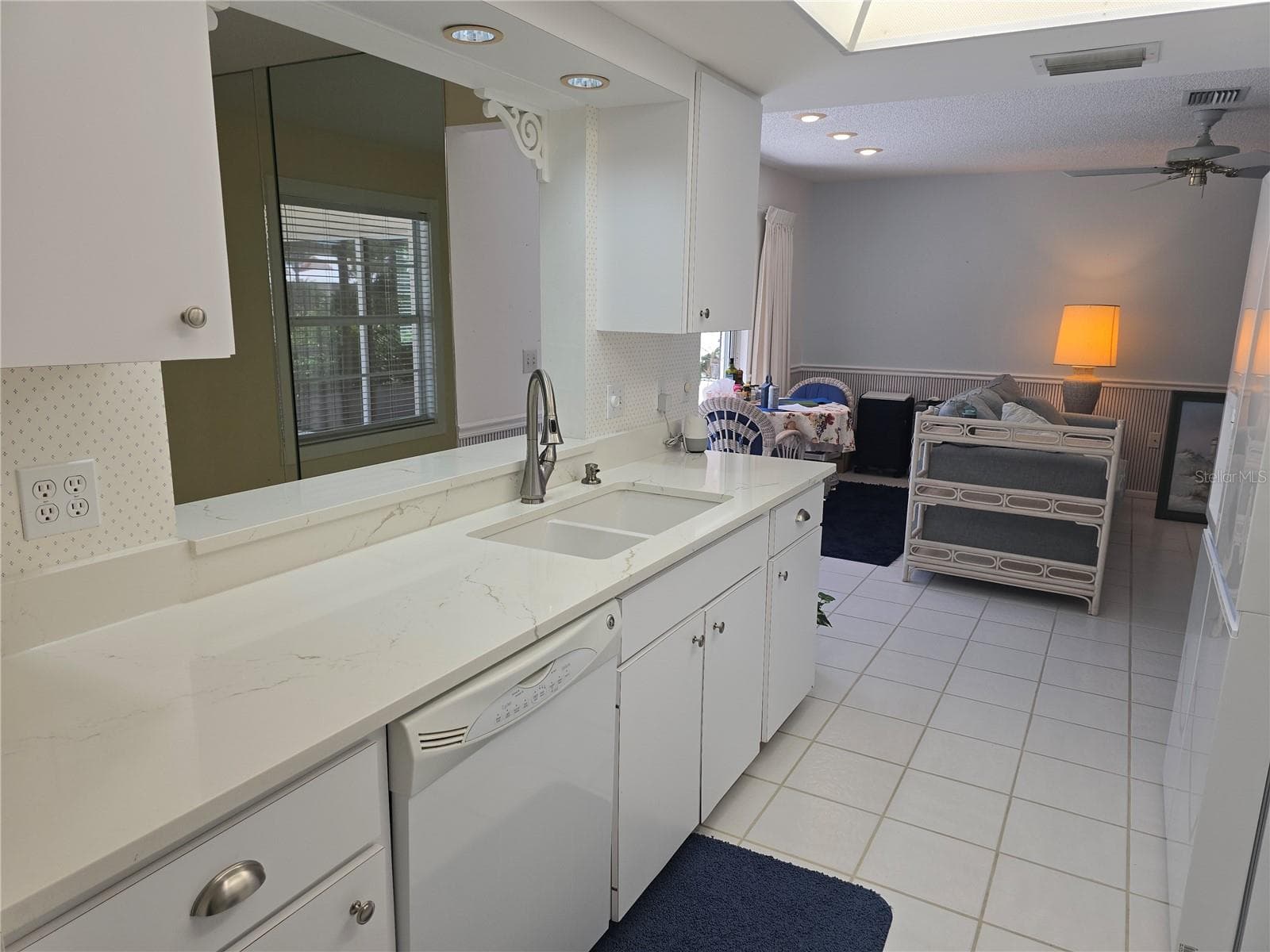 Condominium at 6601 11TH AVE W #6003, BRADENTON, photo 8 of 26