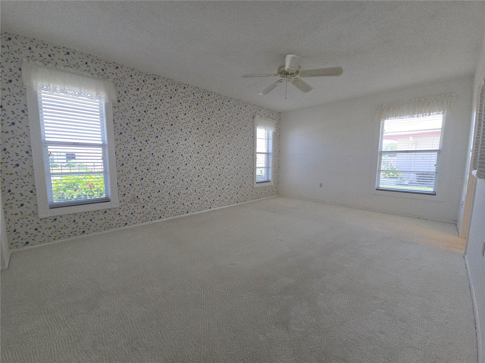 Condominium at 6601 11TH AVE W #6003, BRADENTON, photo 15 of 26