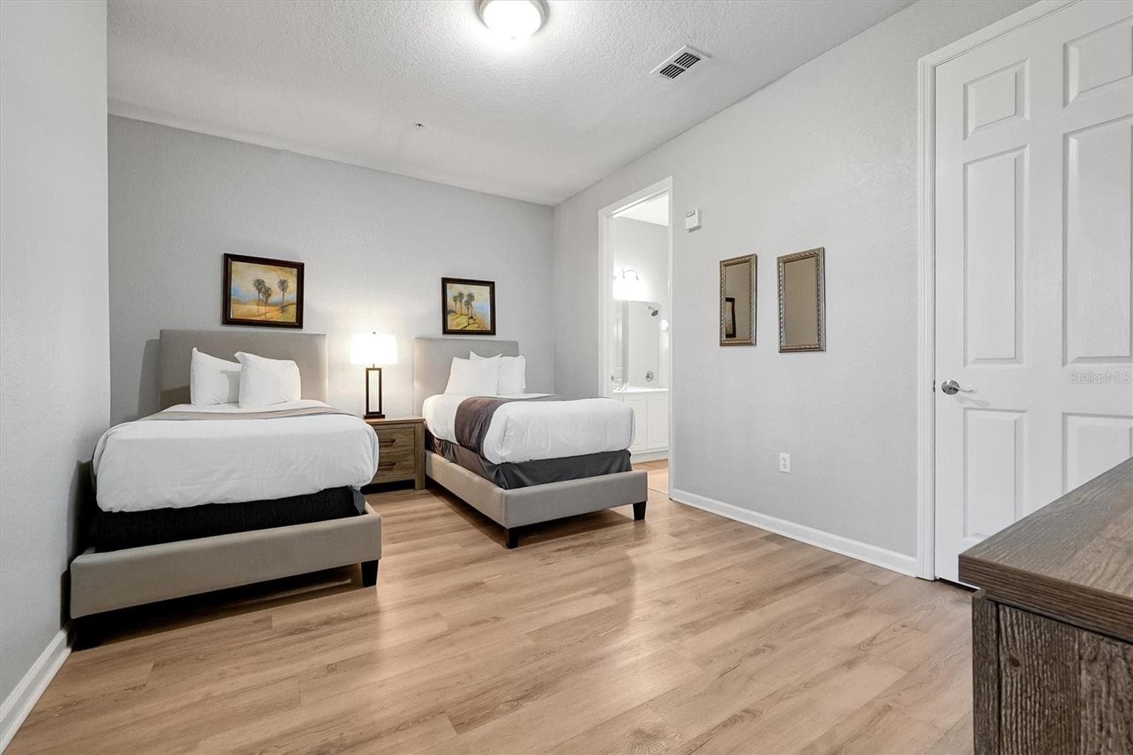Condominium at 5048 SHOREWAY LOOP #10204, ORLANDO, photo 23 of 49