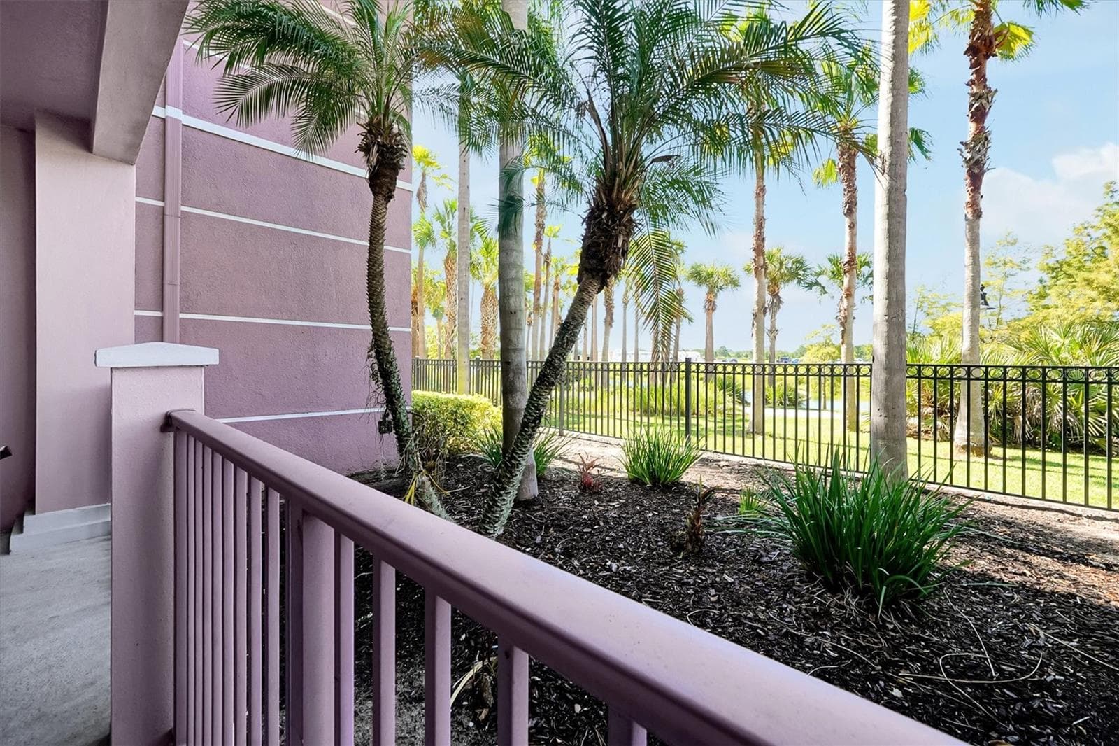 Condominium at 5048 SHOREWAY LOOP #10204, ORLANDO, photo 28 of 49