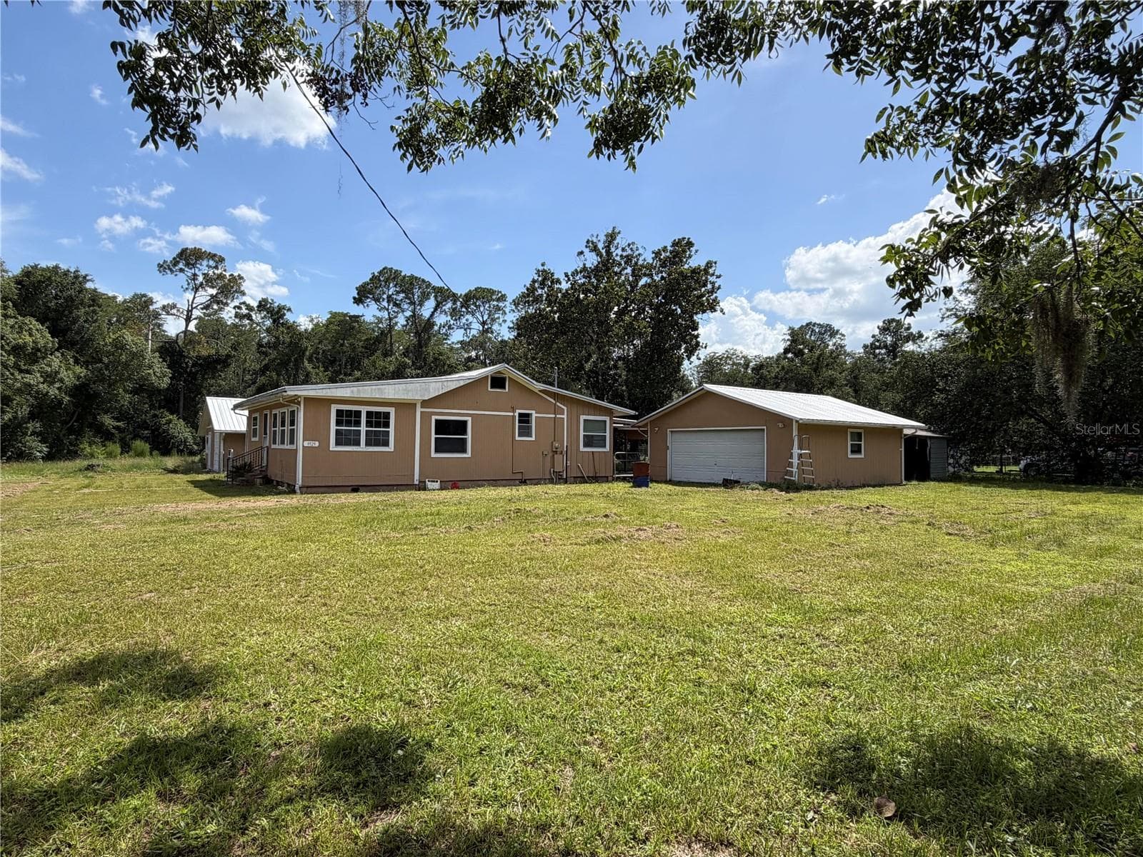 Single Family Residence at 9929 FACTORY AVE, HAMPTON, photo 4 of 27