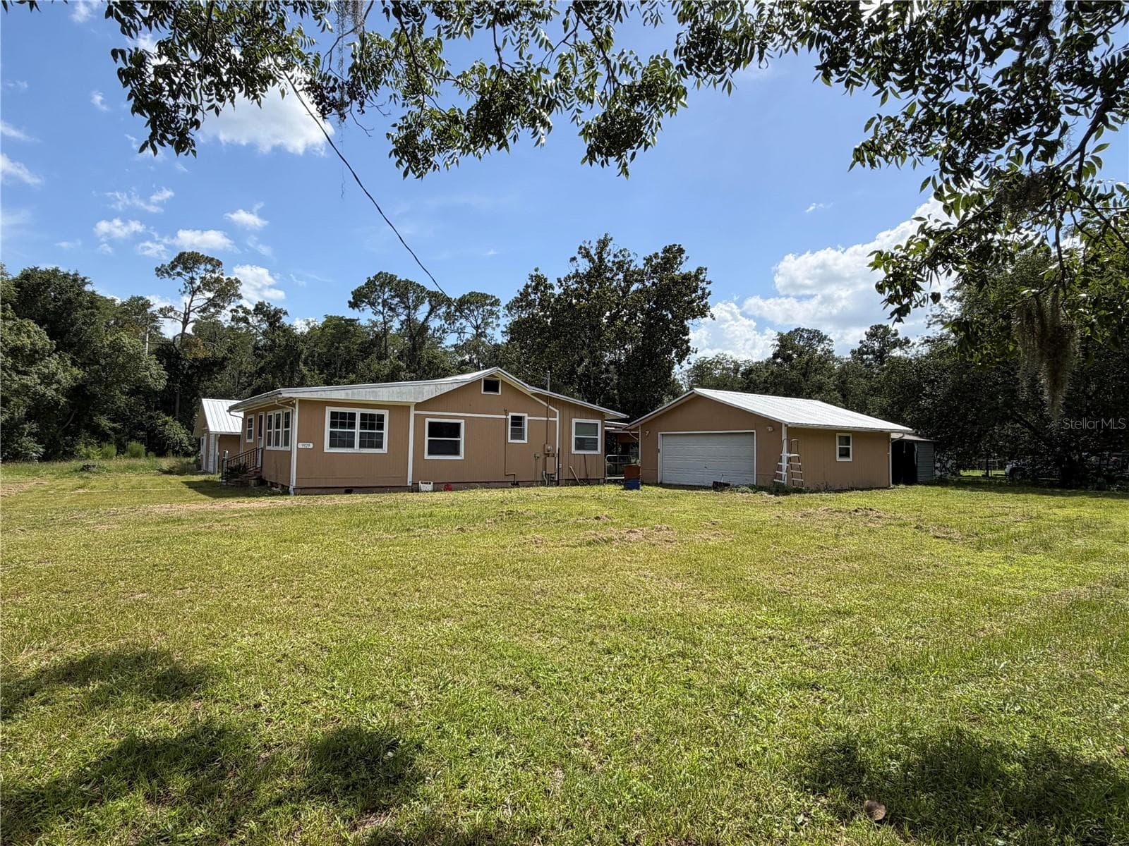 Single Family Residence at 9929 FACTORY AVE, HAMPTON, photo 6 of 27