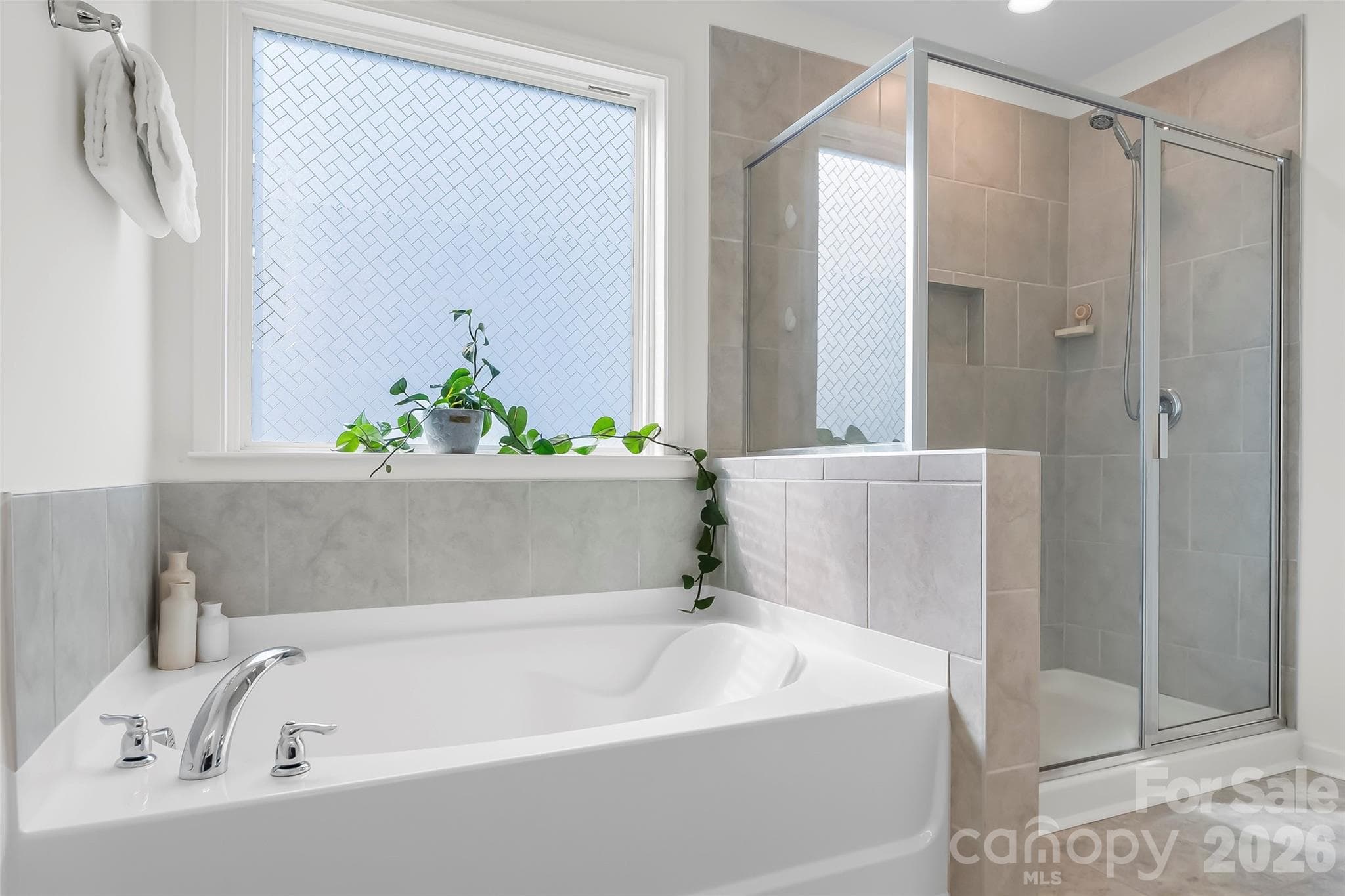 Primary Bath - 112 Divot Lane, Statesville