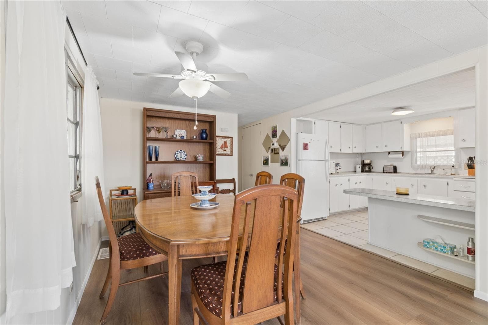 Mobile Home at 18675 US HIGHWAY 19 N #116, CLEARWATER, photo 16 of 70
