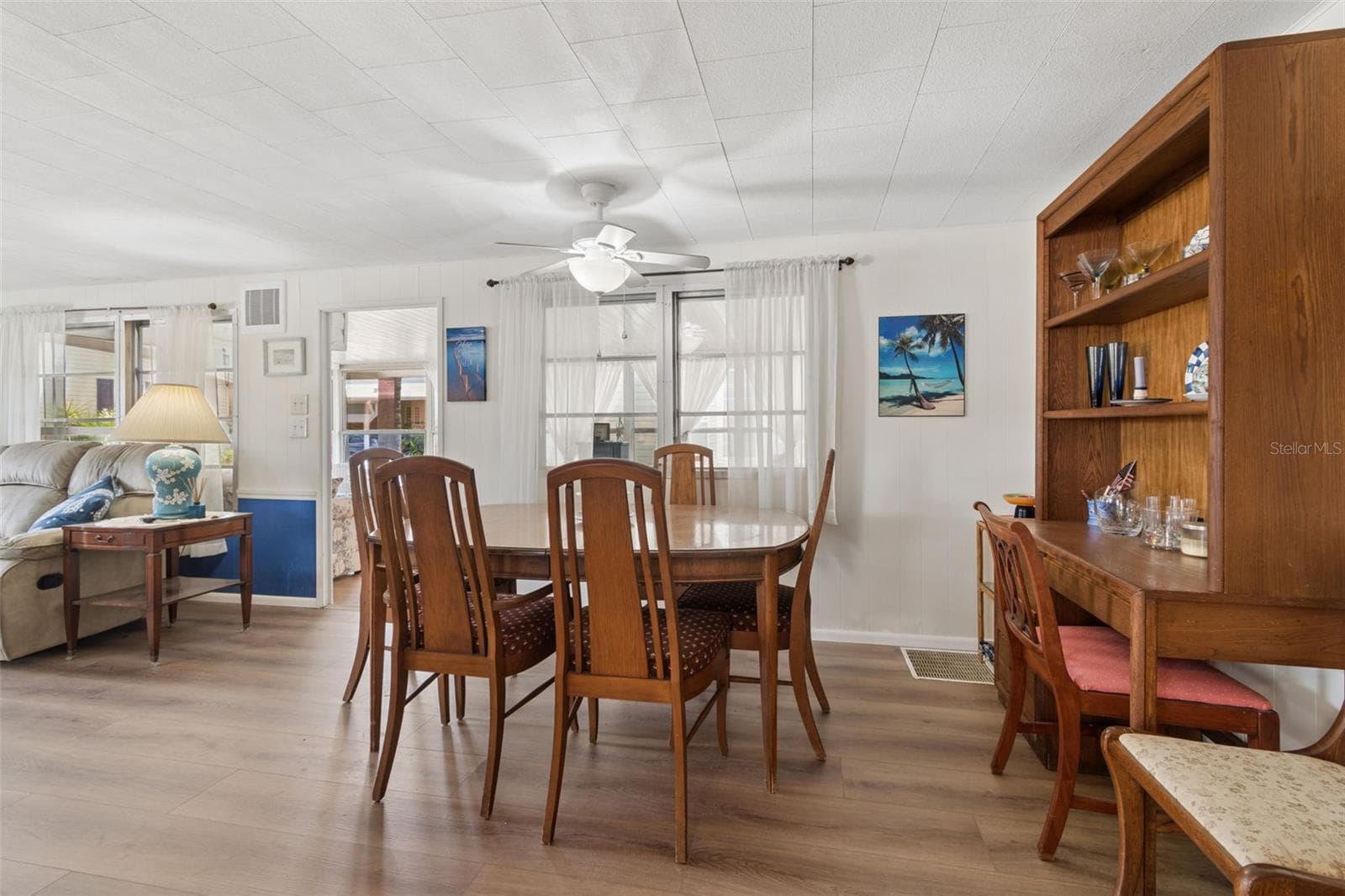 Mobile Home at 18675 US HIGHWAY 19 N #116, CLEARWATER, photo 17 of 70