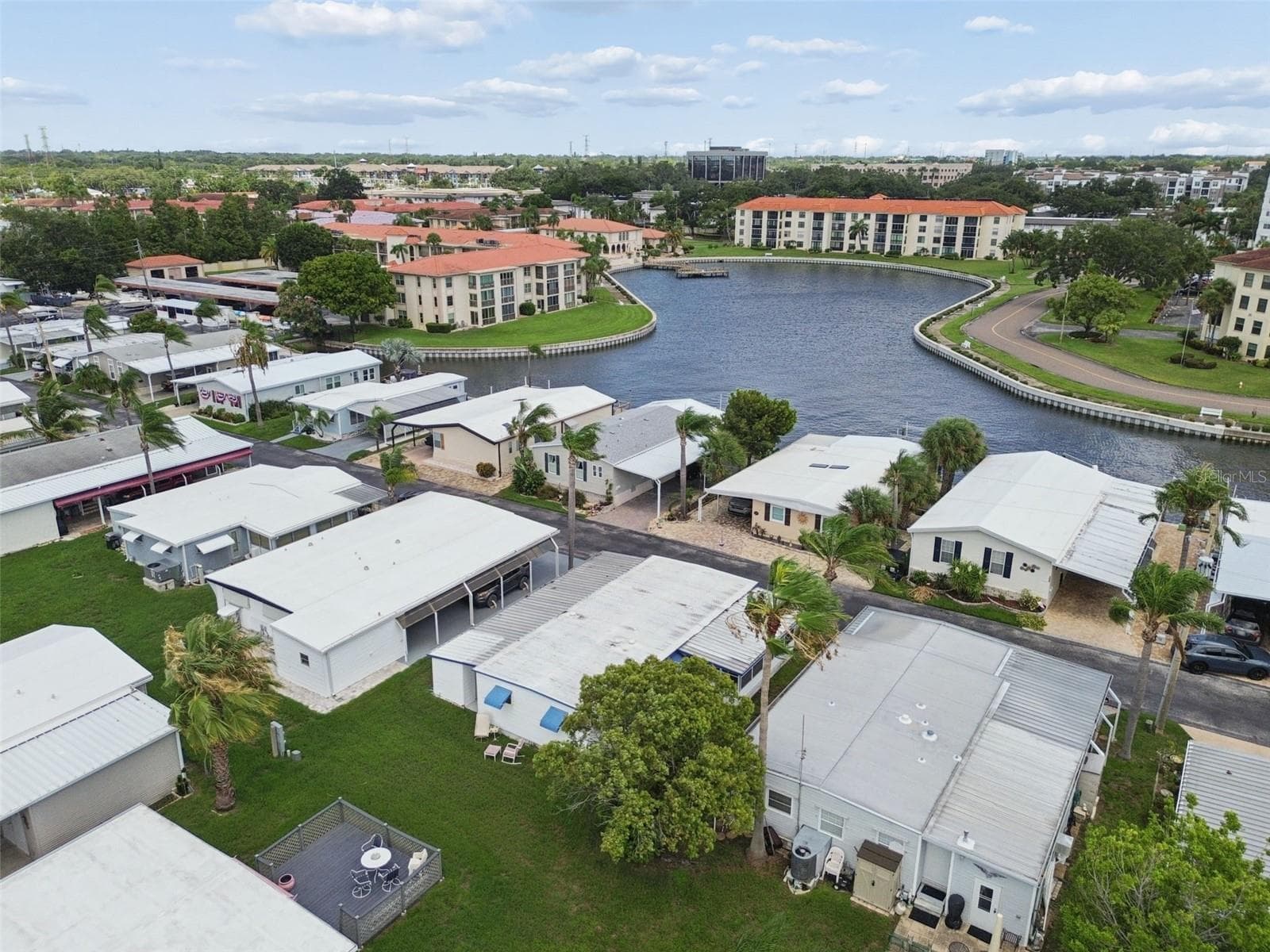 Mobile Home at 18675 US HIGHWAY 19 N #116, CLEARWATER, photo 51 of 70