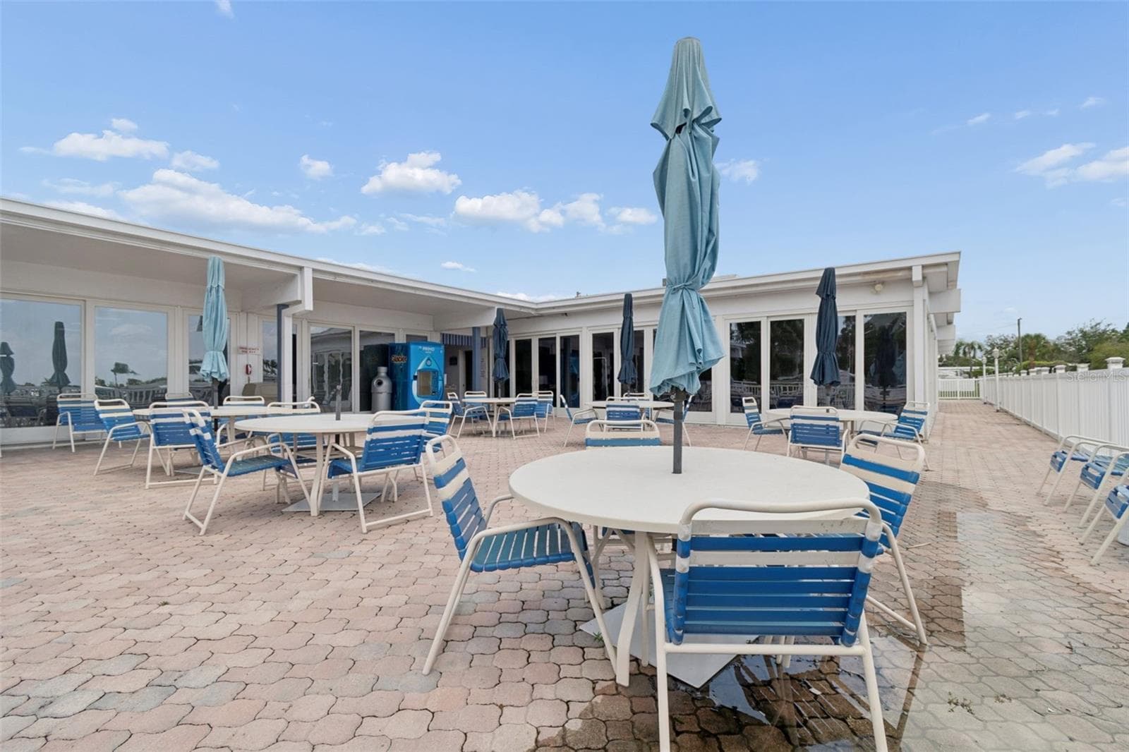 Mobile Home at 18675 US HIGHWAY 19 N #116, CLEARWATER, photo 61 of 70