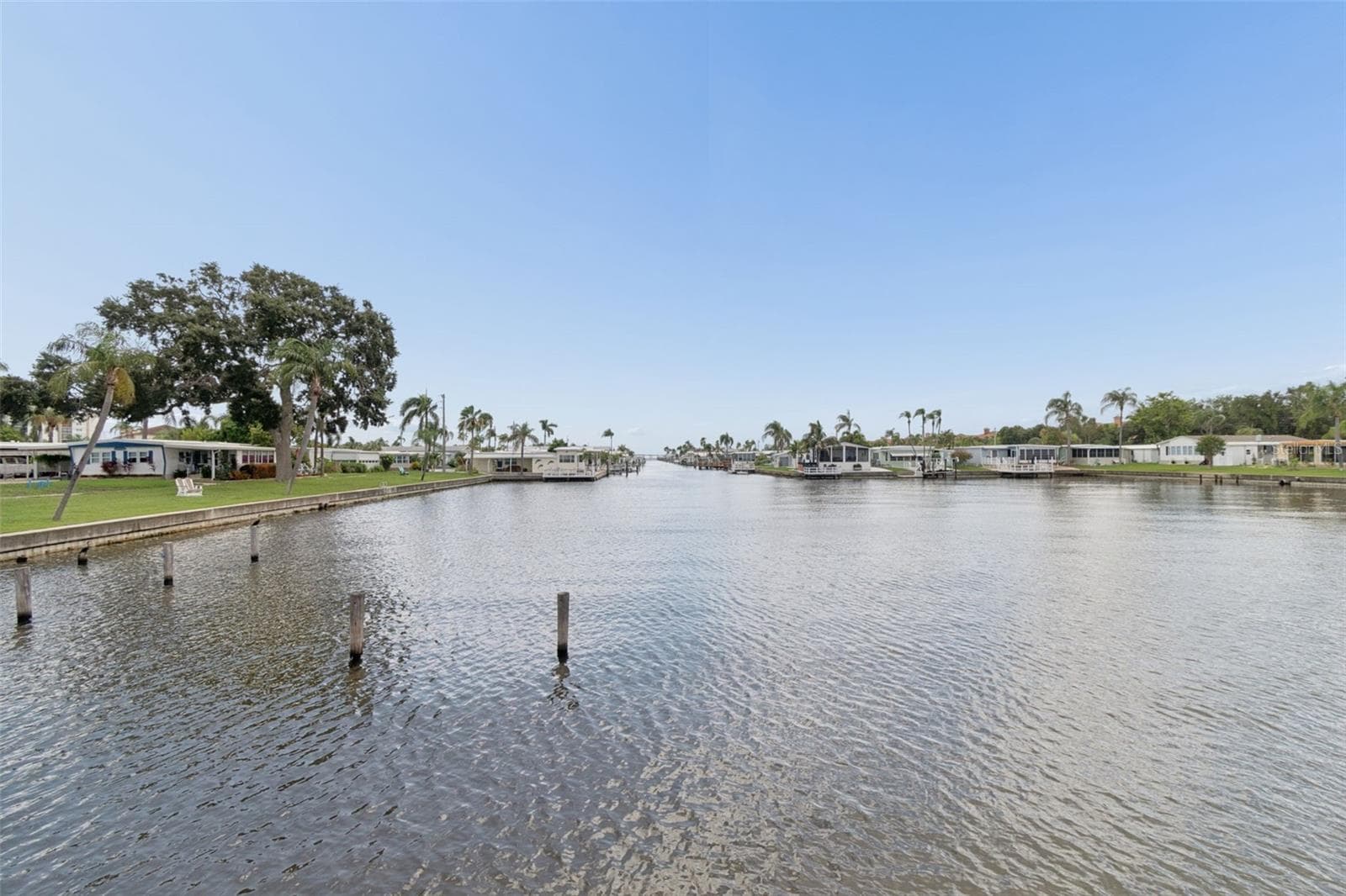 Mobile Home at 18675 US HIGHWAY 19 N #116, CLEARWATER, photo 70 of 70