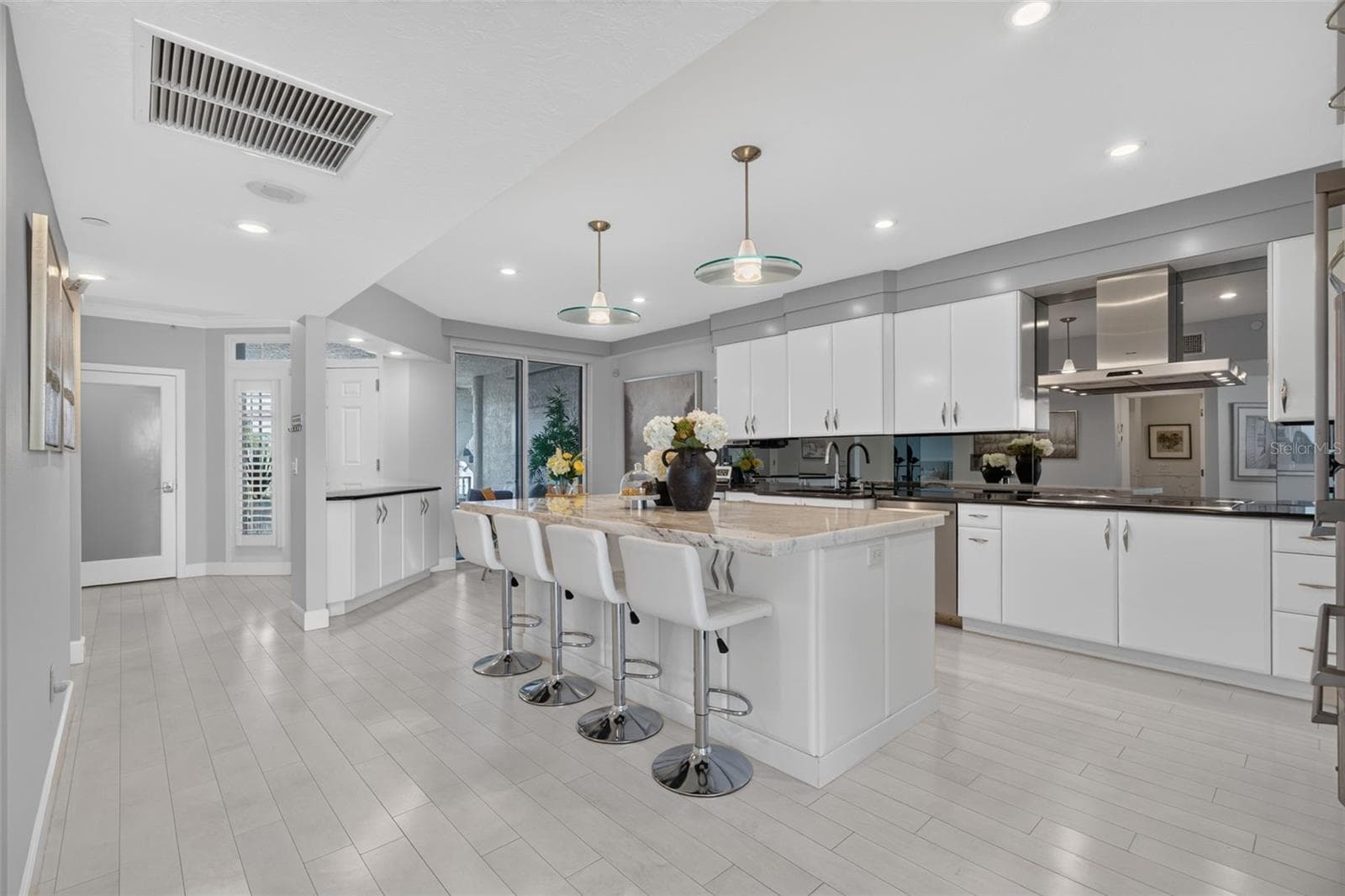 Condominium at 1280 DOLPHIN BAY WAY #402, SARASOTA, photo 6 of 58