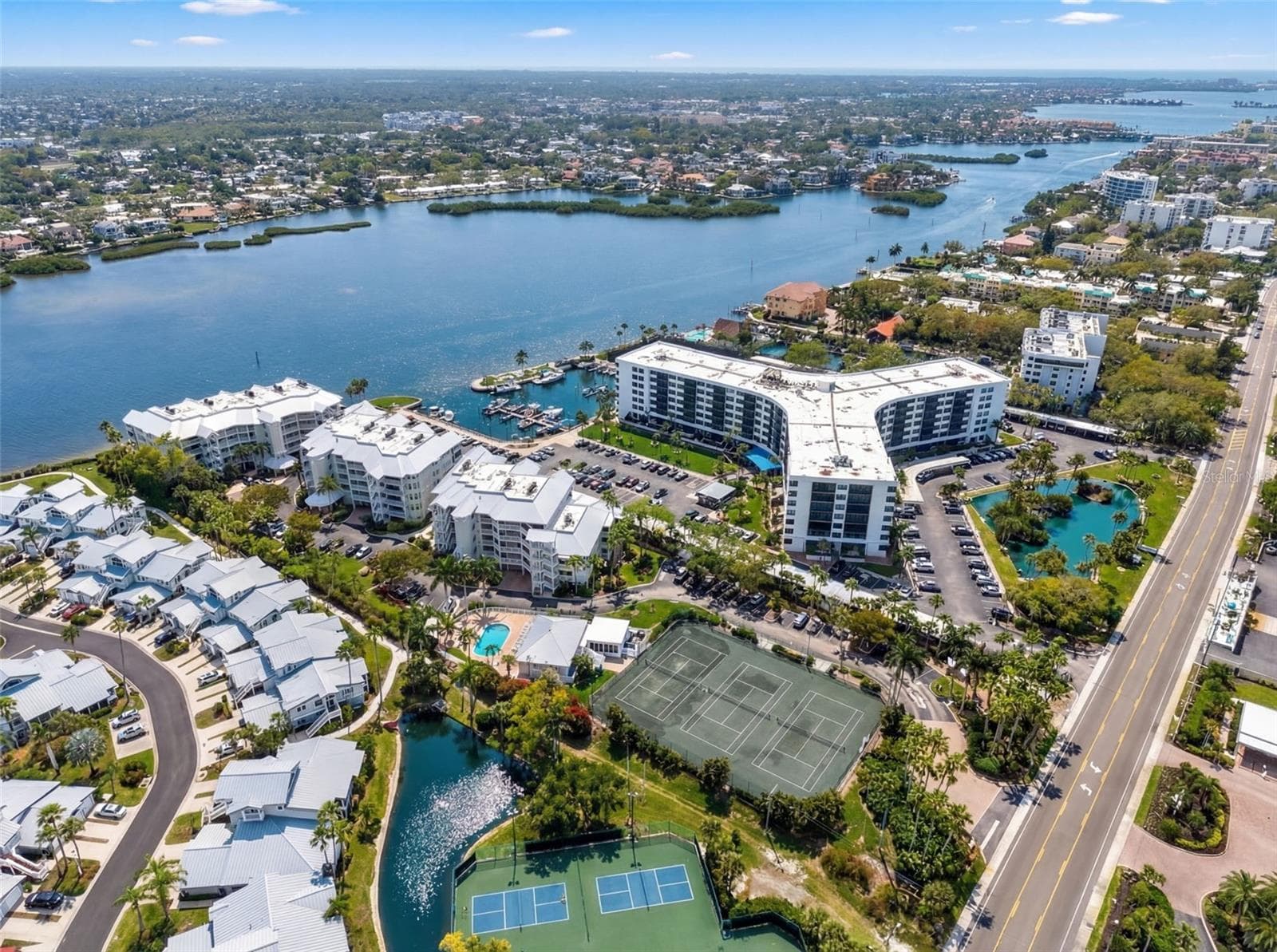 Condominium at 1280 DOLPHIN BAY WAY #402, SARASOTA, photo 50 of 58