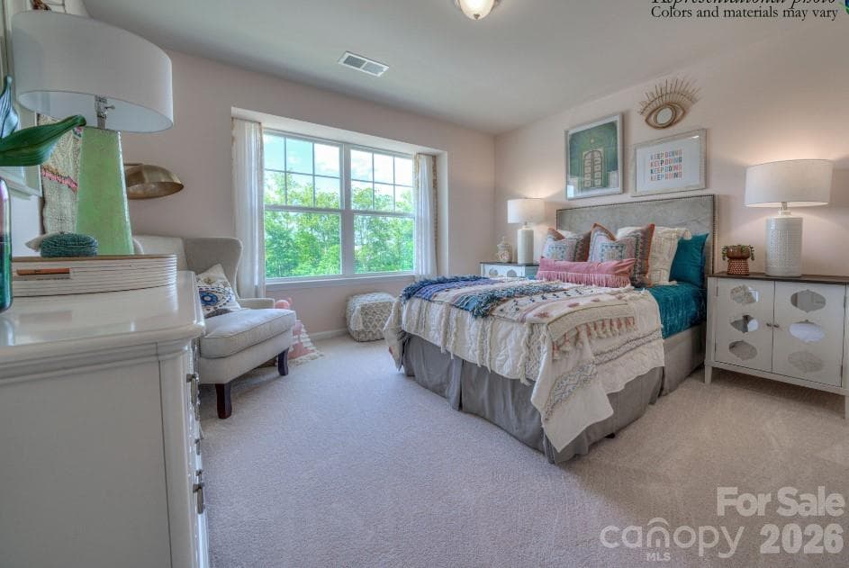 Single Family Residence at 1532 Swallow Tail Drive, Belmont, photo 2 of 9