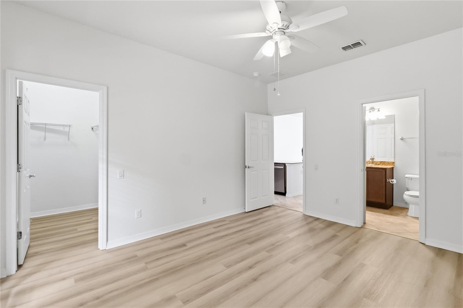 Townhouse at 8681 LOWER VILLAGEWALK CIR, ORLANDO, photo 28 of 62