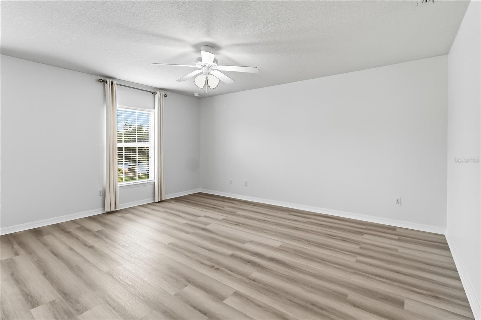 Townhouse at 8681 LOWER VILLAGEWALK CIR, ORLANDO, photo 37 of 62