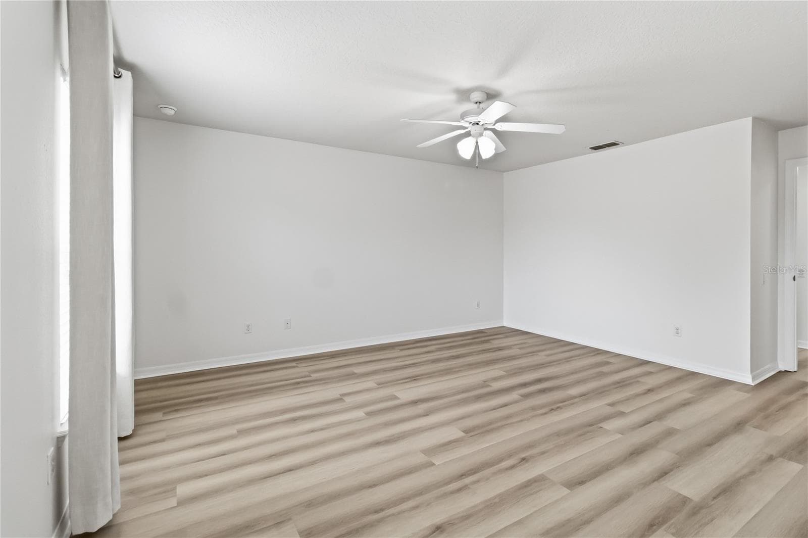 Townhouse at 8681 LOWER VILLAGEWALK CIR, ORLANDO, photo 39 of 62