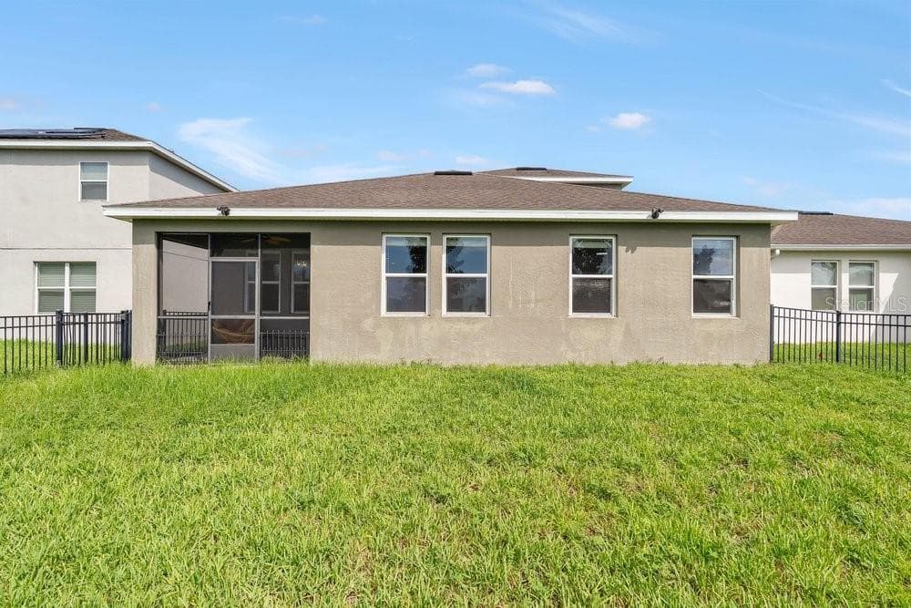 Single Family Residence at 1494 CHELSEA MANOR CIR, DELAND, photo 35 of 39