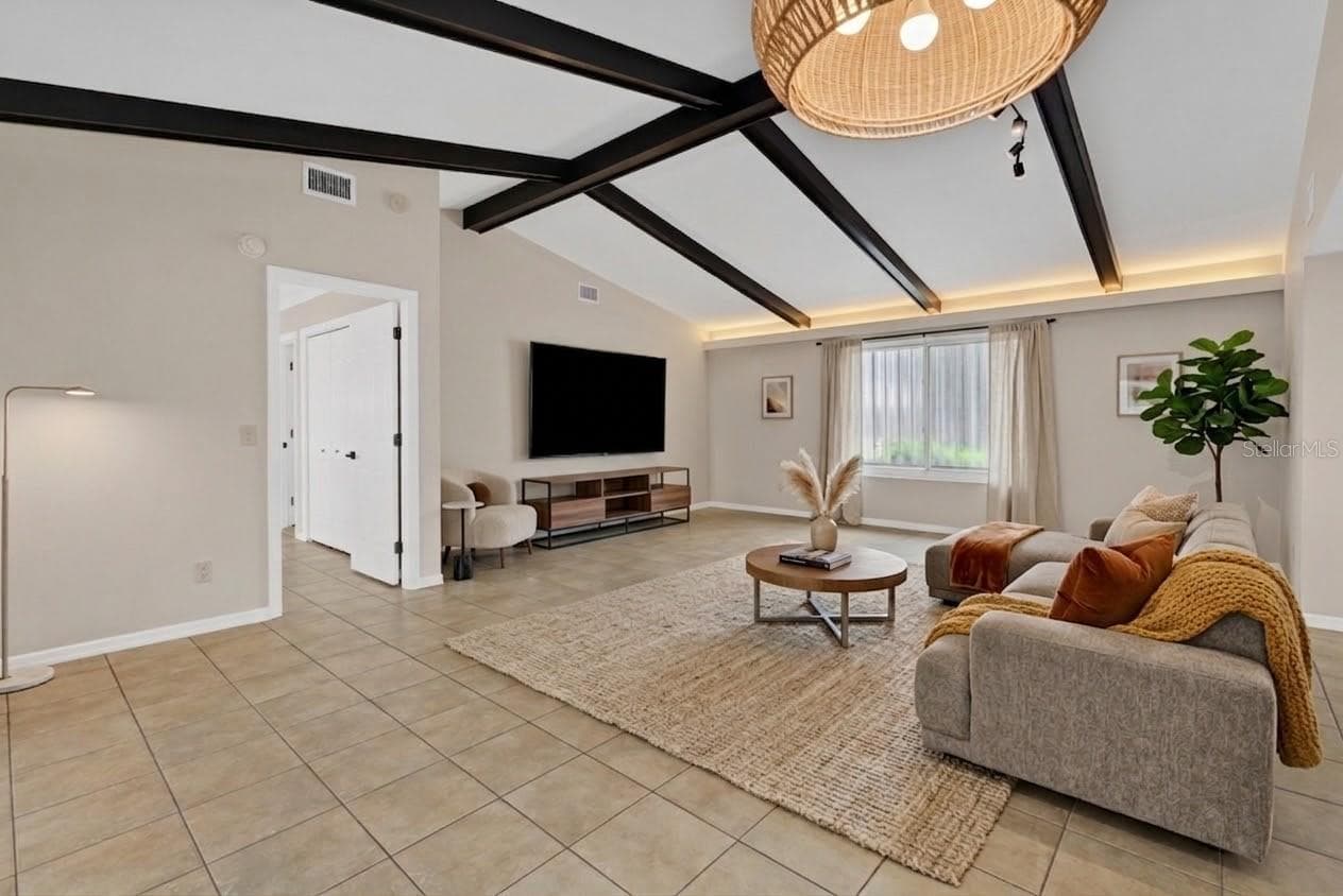 Single Family Residence at 704 BIMINI LN, PUNTA GORDA, photo 5 of 42