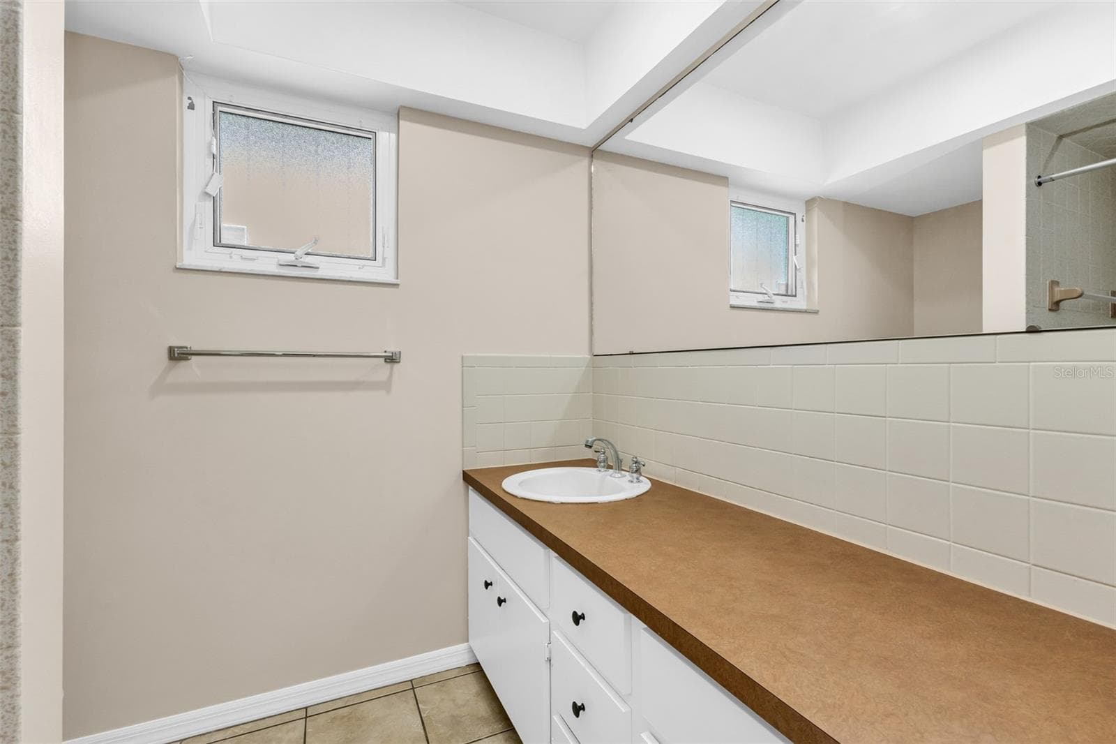 Single Family Residence at 704 BIMINI LN, PUNTA GORDA, photo 19 of 42