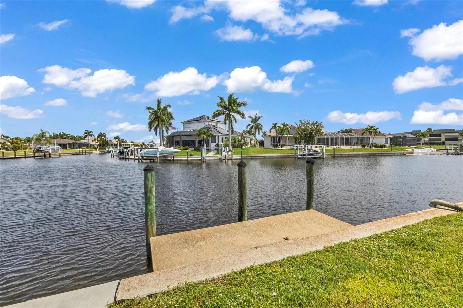 Single Family Residence at 704 BIMINI LN, PUNTA GORDA, photo 28 of 42