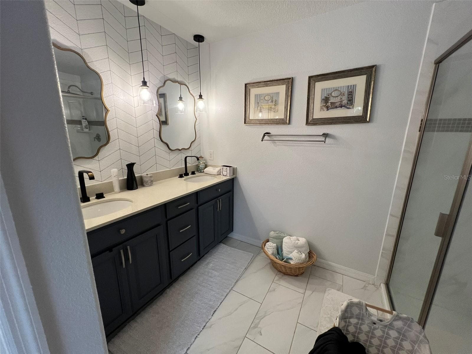 Single Family Residence at 4862 SOUTHLAWN AVE, ORLANDO, photo 12 of 16