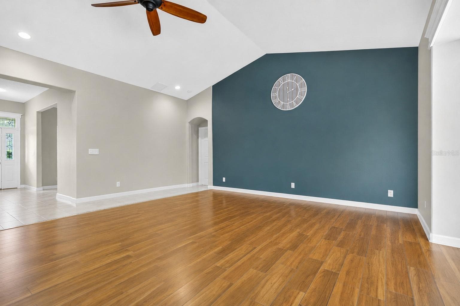 Single Family Residence at 6130 BRIDLEFORD DR, WESLEY CHAPEL, photo 14 of 49