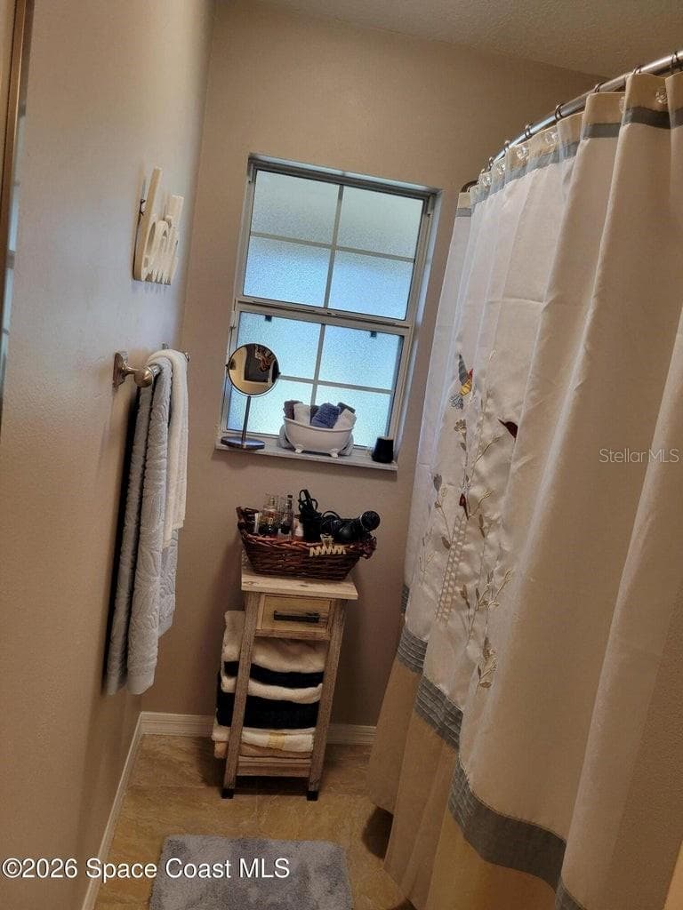 Guest bathroom - 1703 VALCOURT ST NW, PALM BAY
