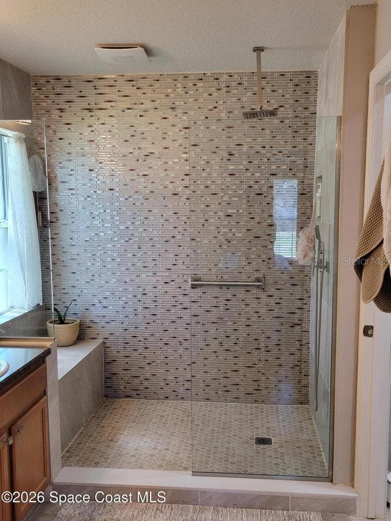 Remolded master bath - 1703 VALCOURT ST NW, PALM BAY