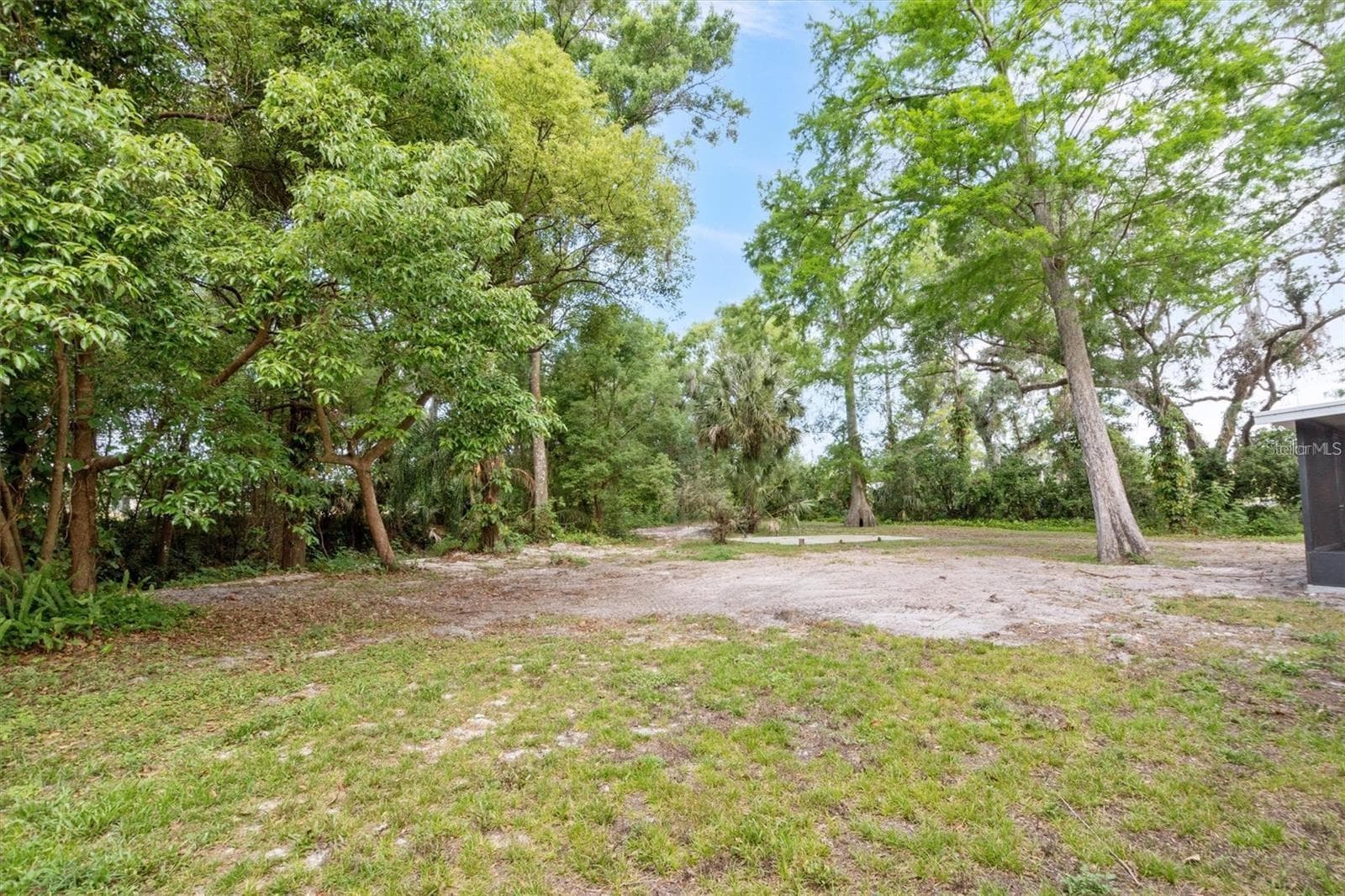 Single Family Residence at 6005 IKE SMITH RD, PLANT CITY, photo 27 of 41