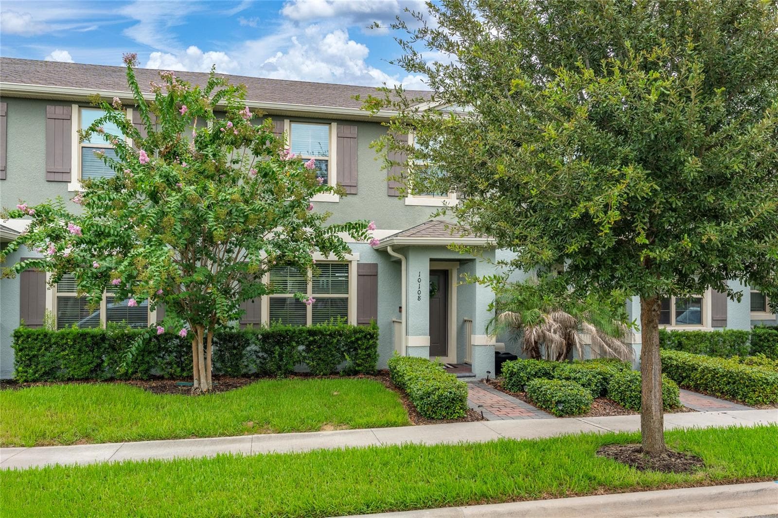 Townhouse at 10108 SALT POINT DR, WINTER GARDEN, photo 2 of 30