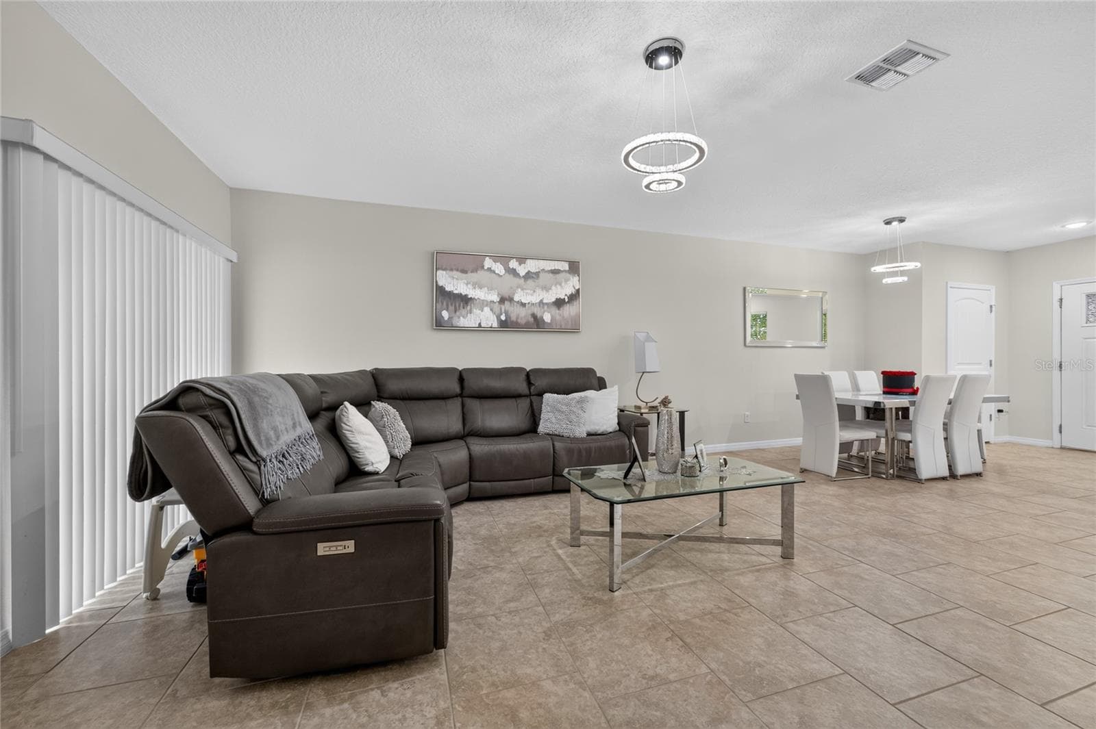 Townhouse at 10108 SALT POINT DR, WINTER GARDEN, photo 8 of 30