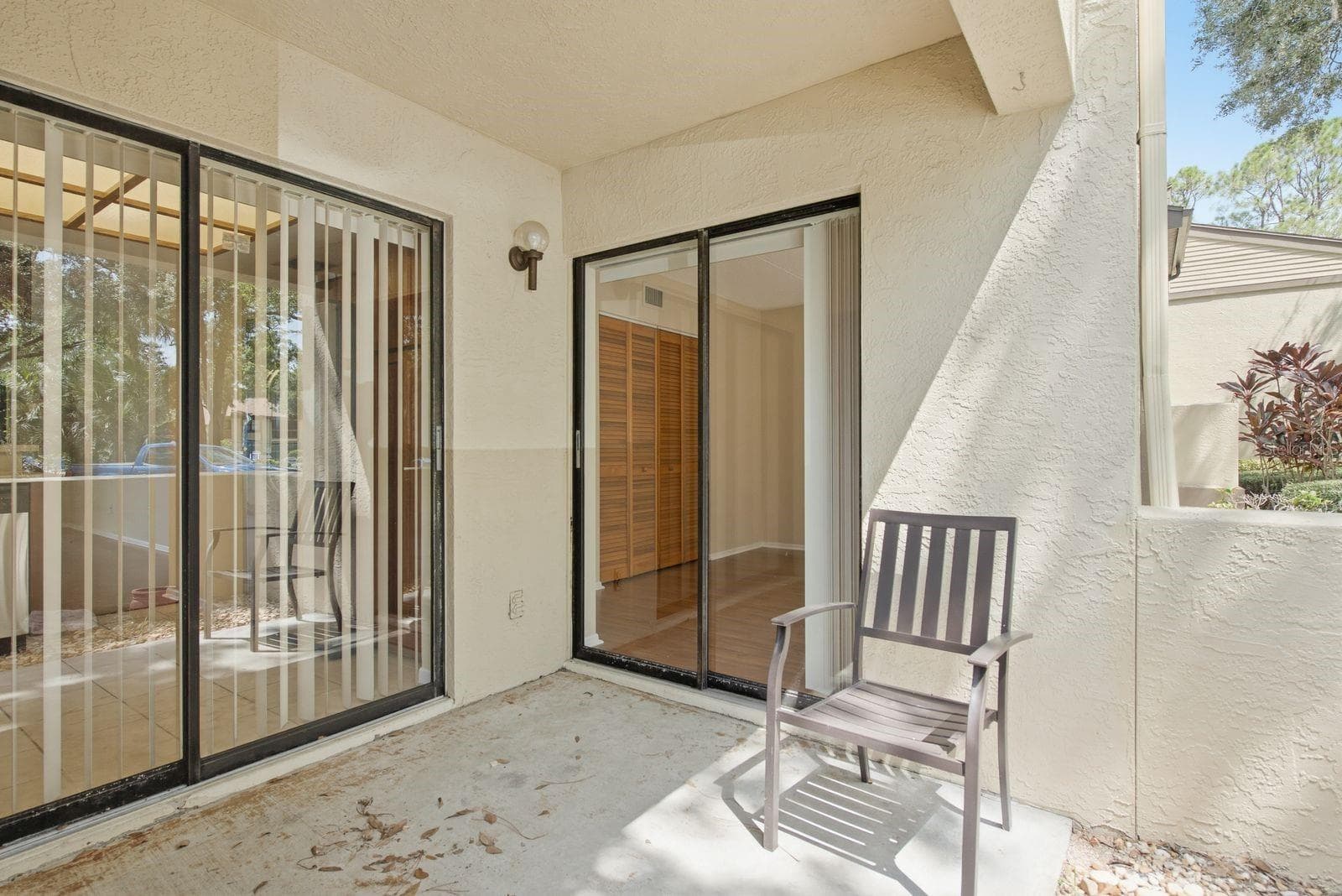 Covered Patio - 10 WOODLAKE PL, OLDSMAR