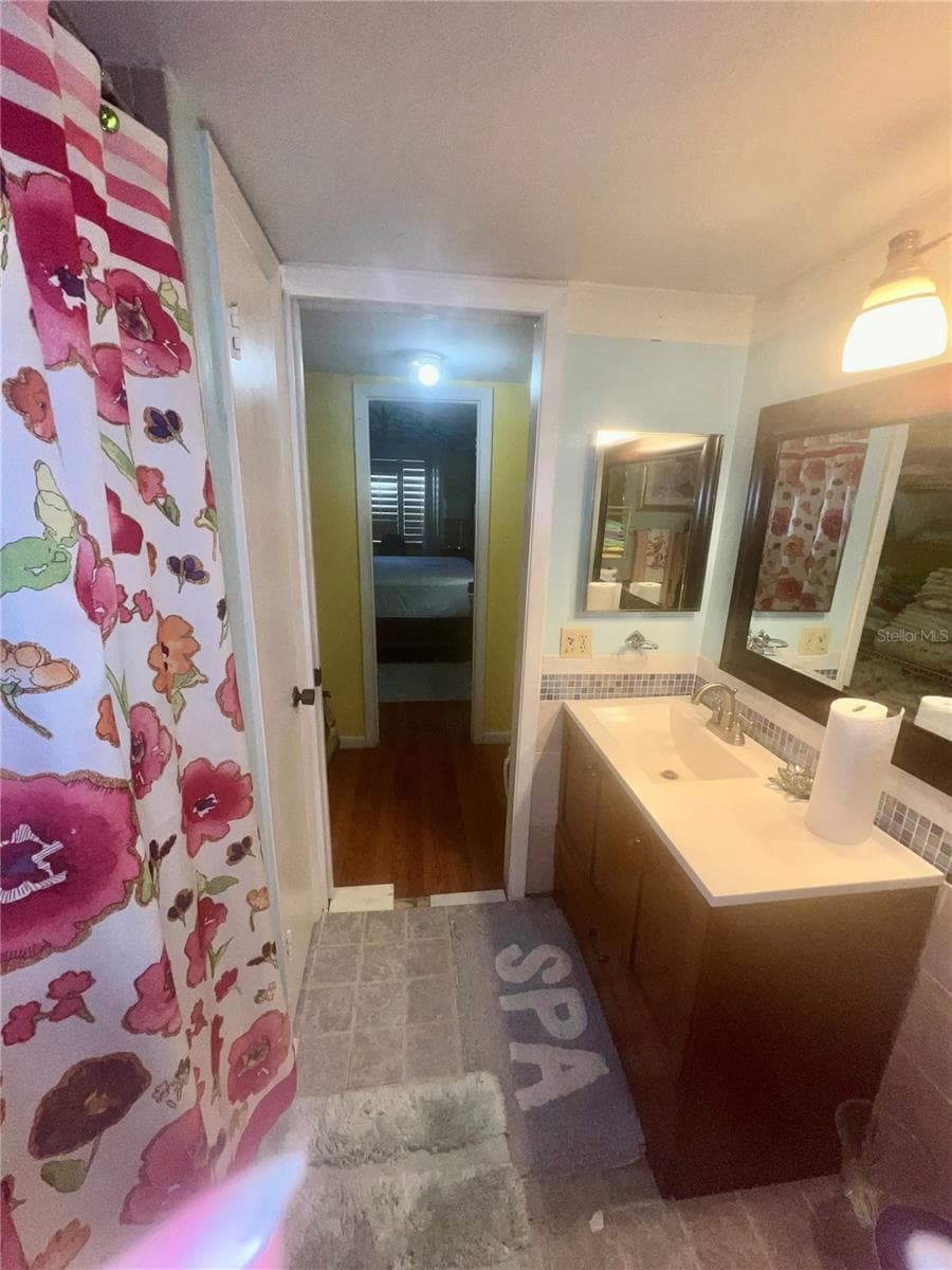 Condominium at 625 MIDWAY DR #B, OCALA, photo 17 of 23