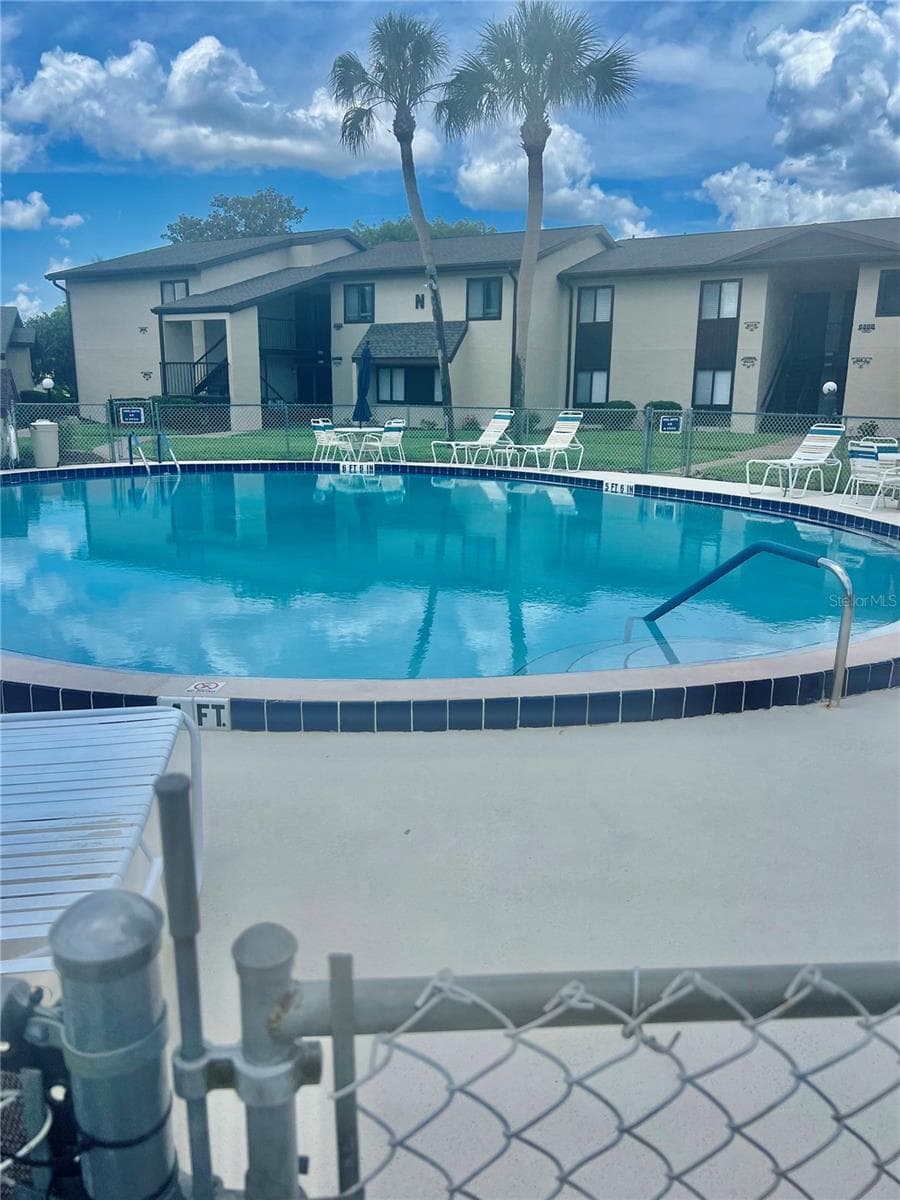 Condominium at 625 MIDWAY DR #B, OCALA, photo 22 of 23