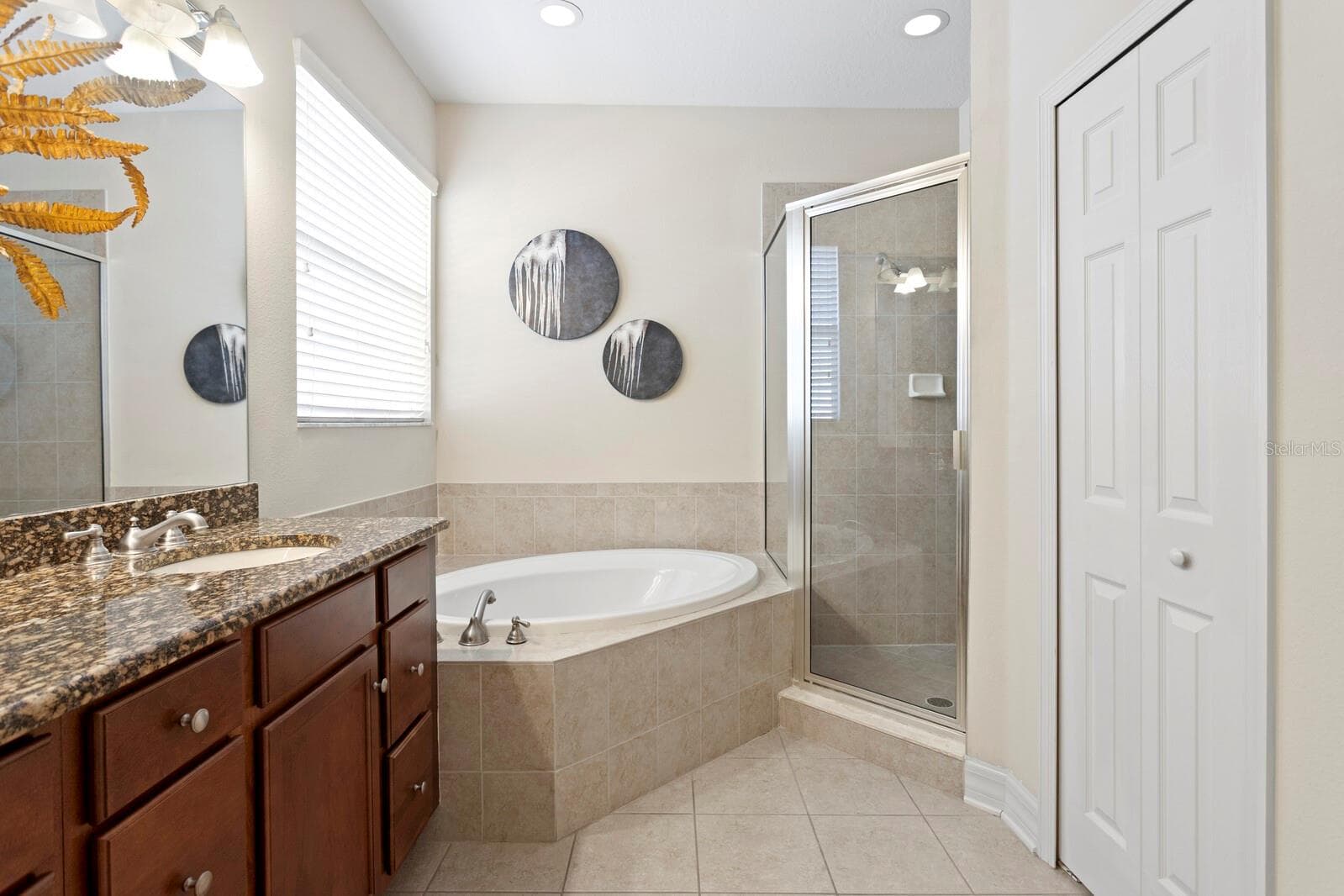 Townhouse at 12639 SILVERDALE ST, TAMPA, photo 19 of 34
