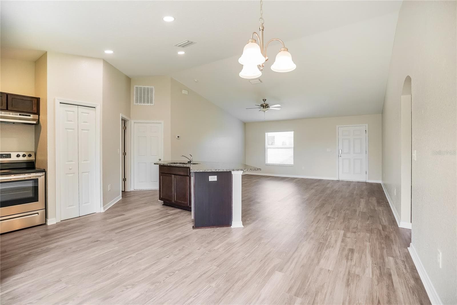 Single Family Residence at 1958 W LINDEN DR, CITRUS SPRINGS, photo 7 of 18