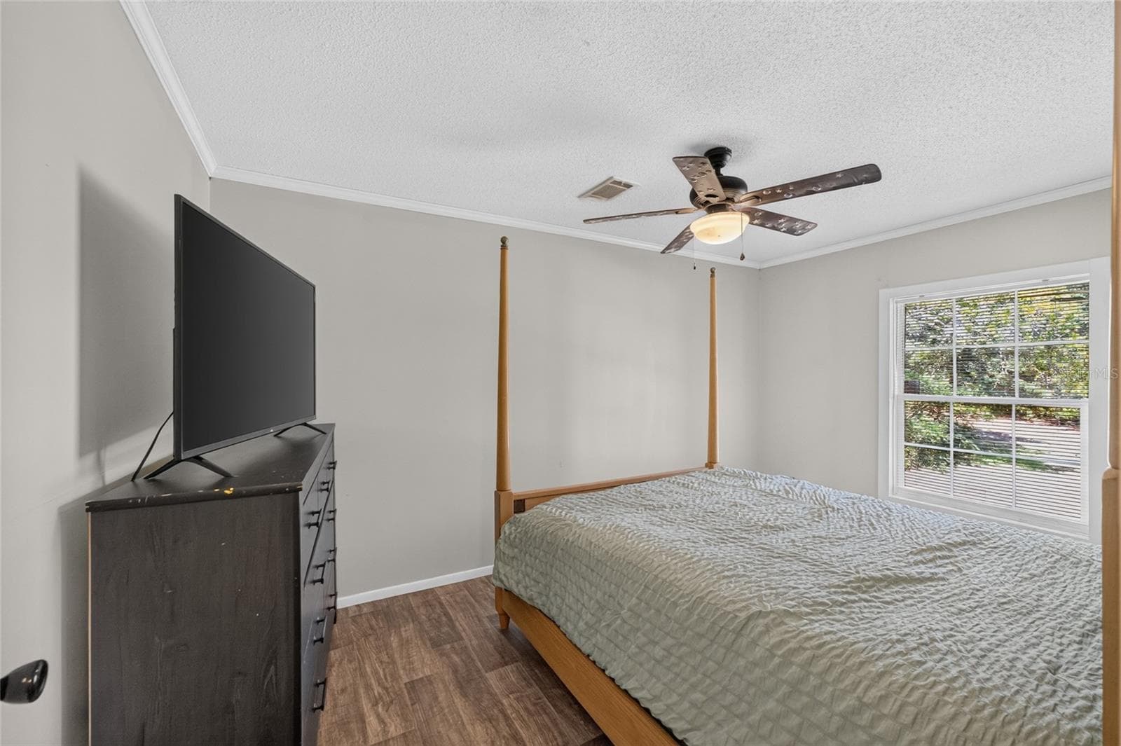 Manufactured Home at 4830 NE 121 AVE, WILLISTON, photo 22 of 51