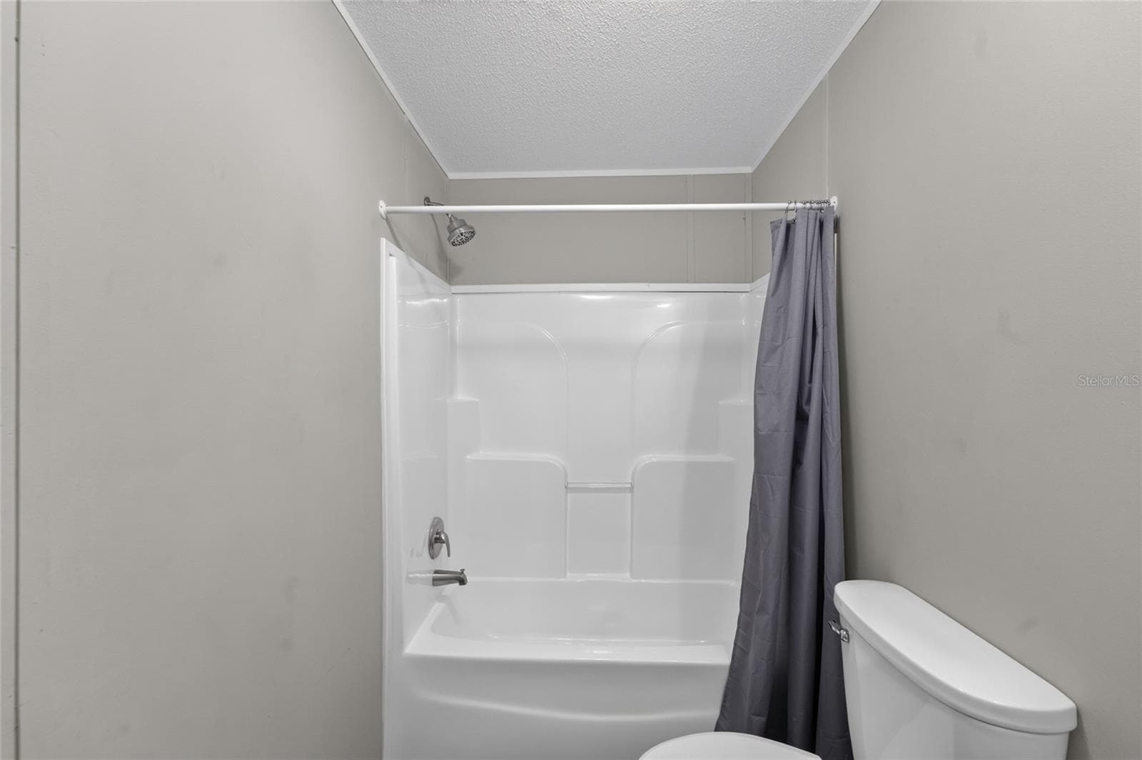 Manufactured Home at 4830 NE 121 AVE, WILLISTON, photo 28 of 51