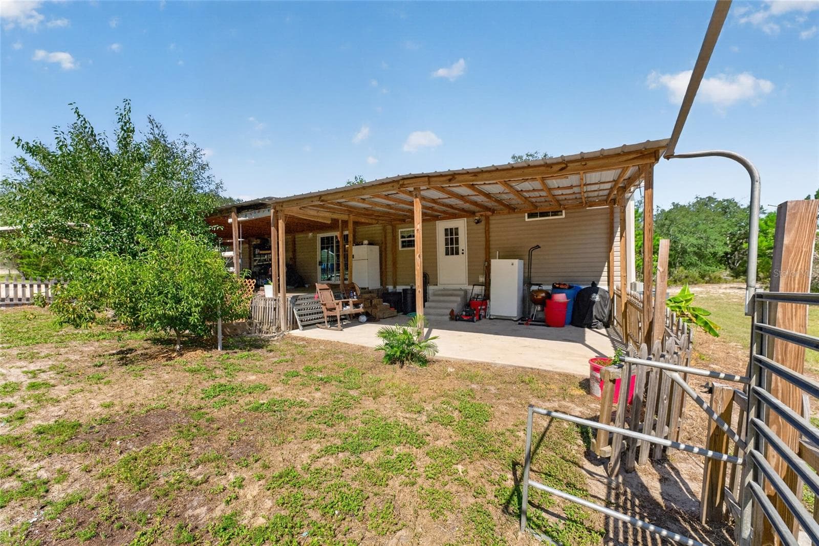 Manufactured Home at 4830 NE 121 AVE, WILLISTON, photo 50 of 51