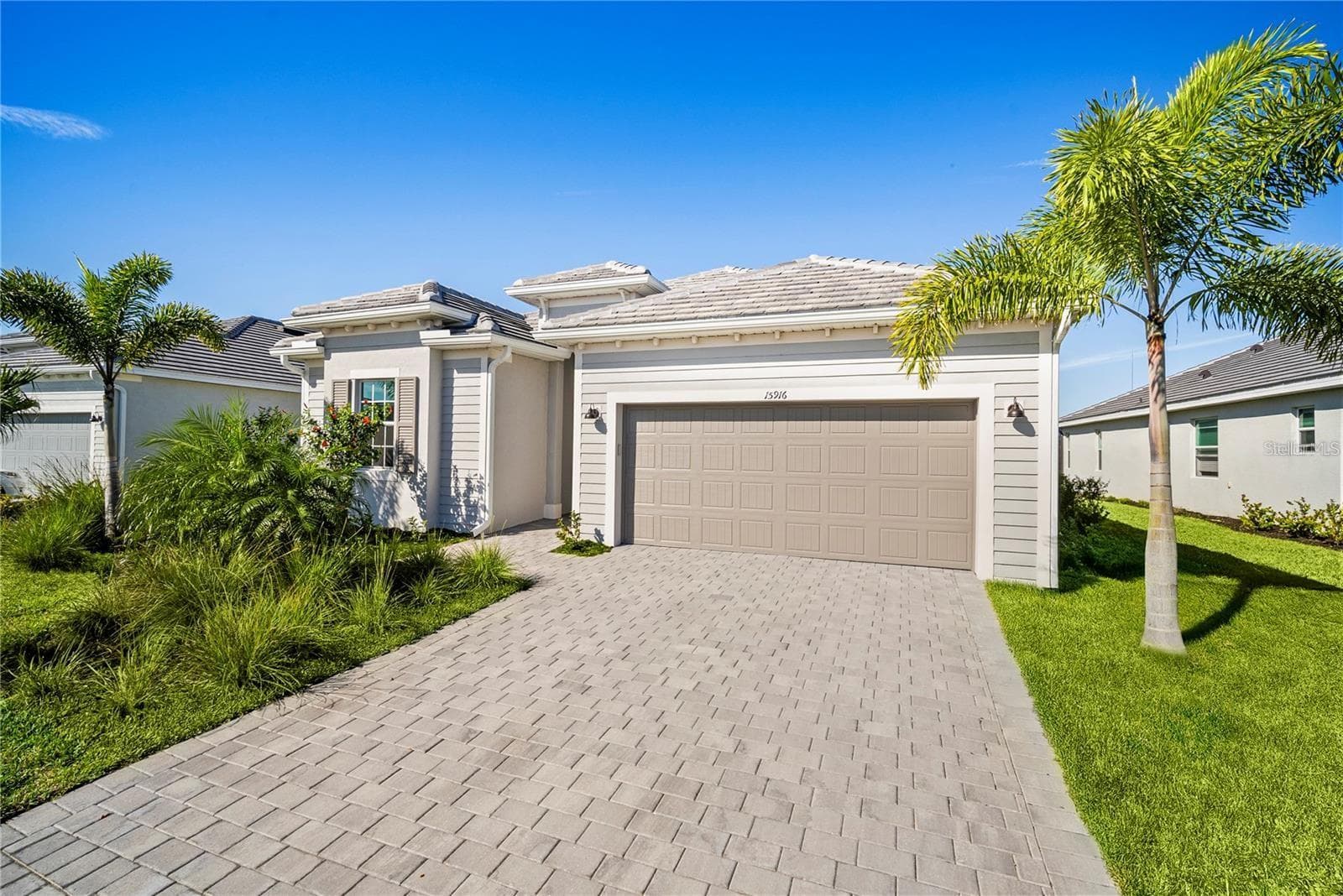 15916 N SUGAR HILL DR