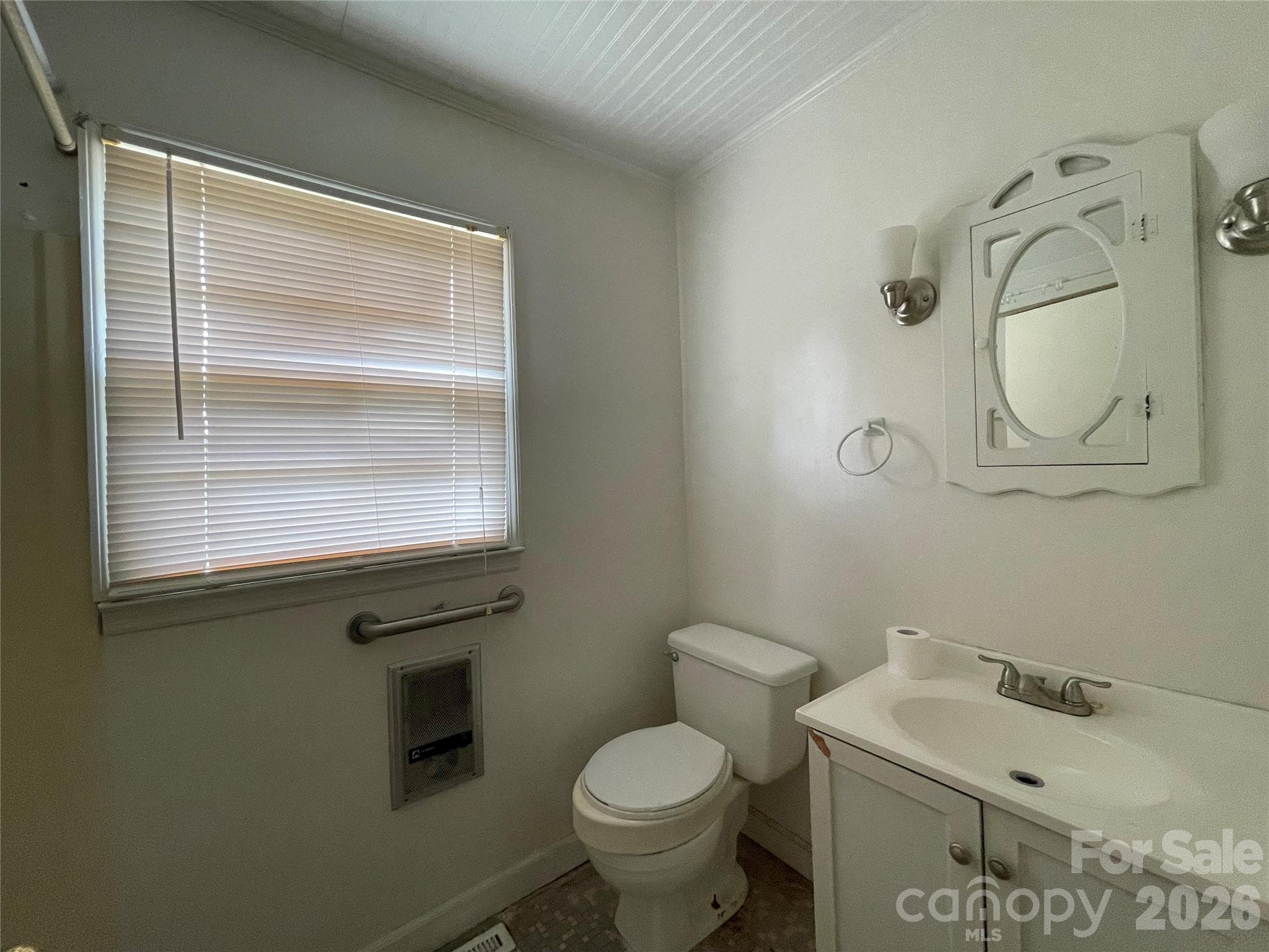Single Family Residence at 510 W Welsh Street, Kershaw, photo 21 of 23