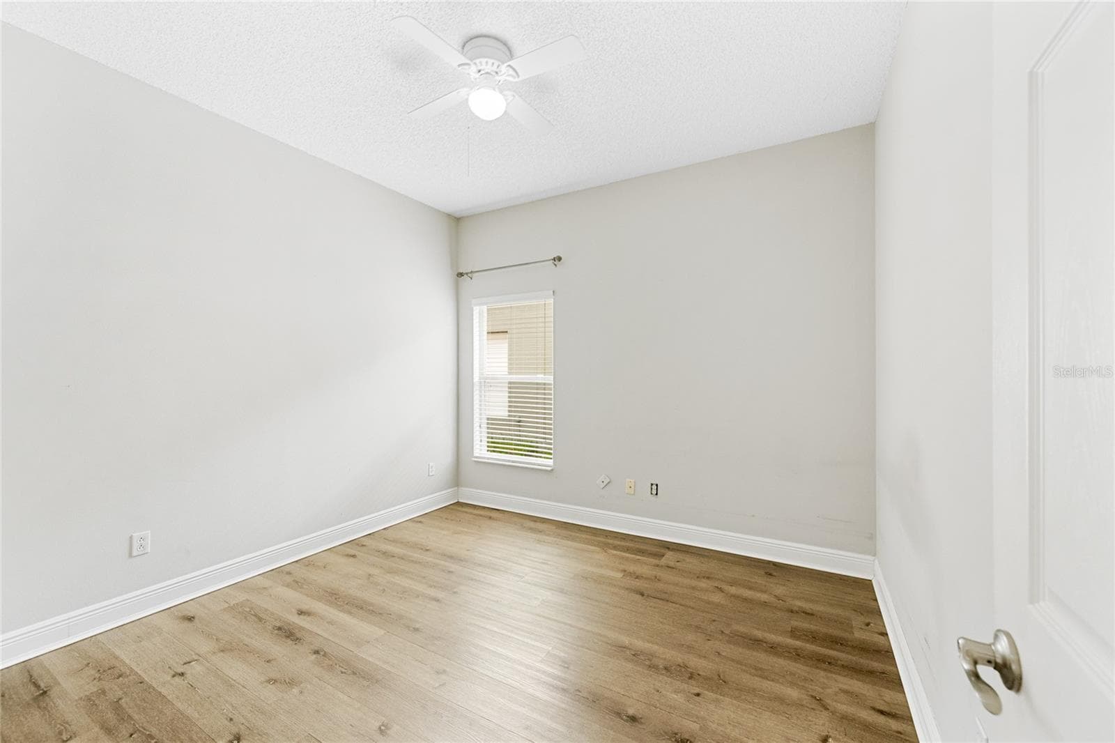 Single Family Residence at 14475 JAMAICA DOGWOOD DR, ORLANDO, photo 23 of 39