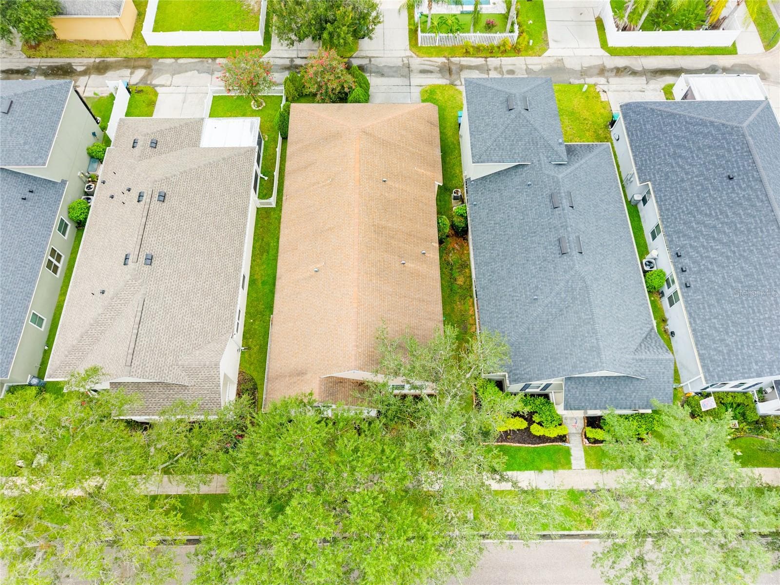 Single Family Residence at 14475 JAMAICA DOGWOOD DR, ORLANDO, photo 5 of 39