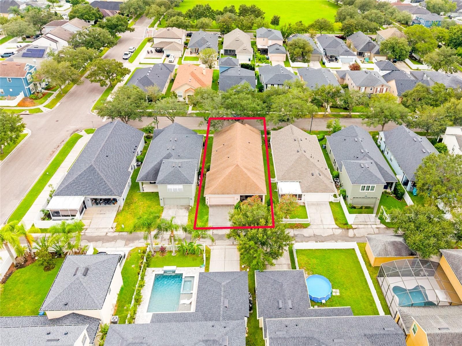 Single Family Residence at 14475 JAMAICA DOGWOOD DR, ORLANDO, photo 6 of 39
