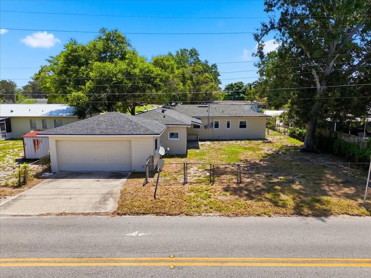 Back yard - 813 ELLERBE WAY, LAKELAND