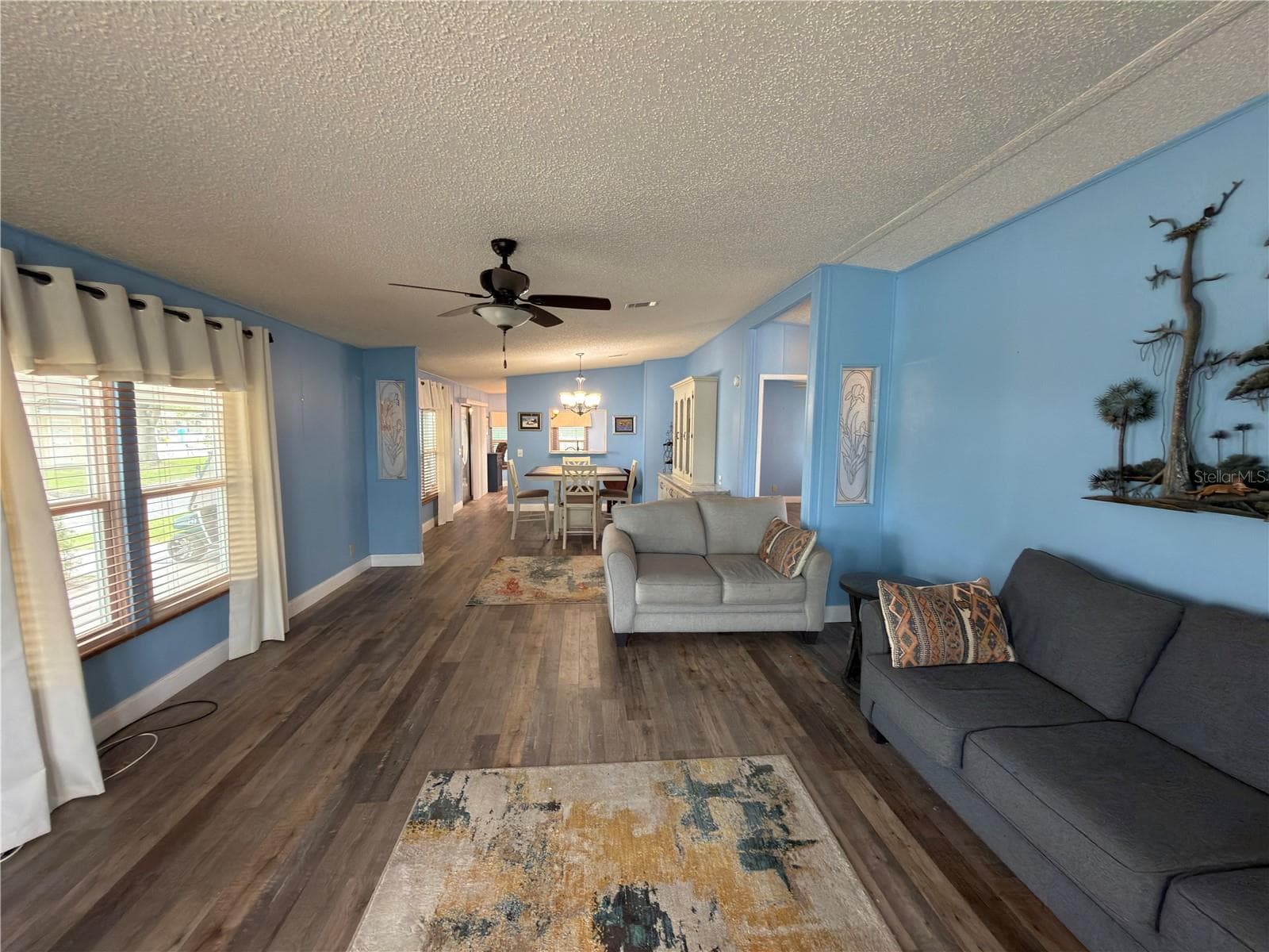 living room - 141 VICTORIA DR, HAINES CITY