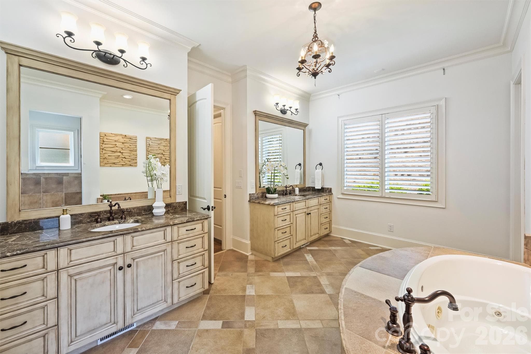 His and Hers vanities - 6223 Calley Glenn Lane, Charlotte