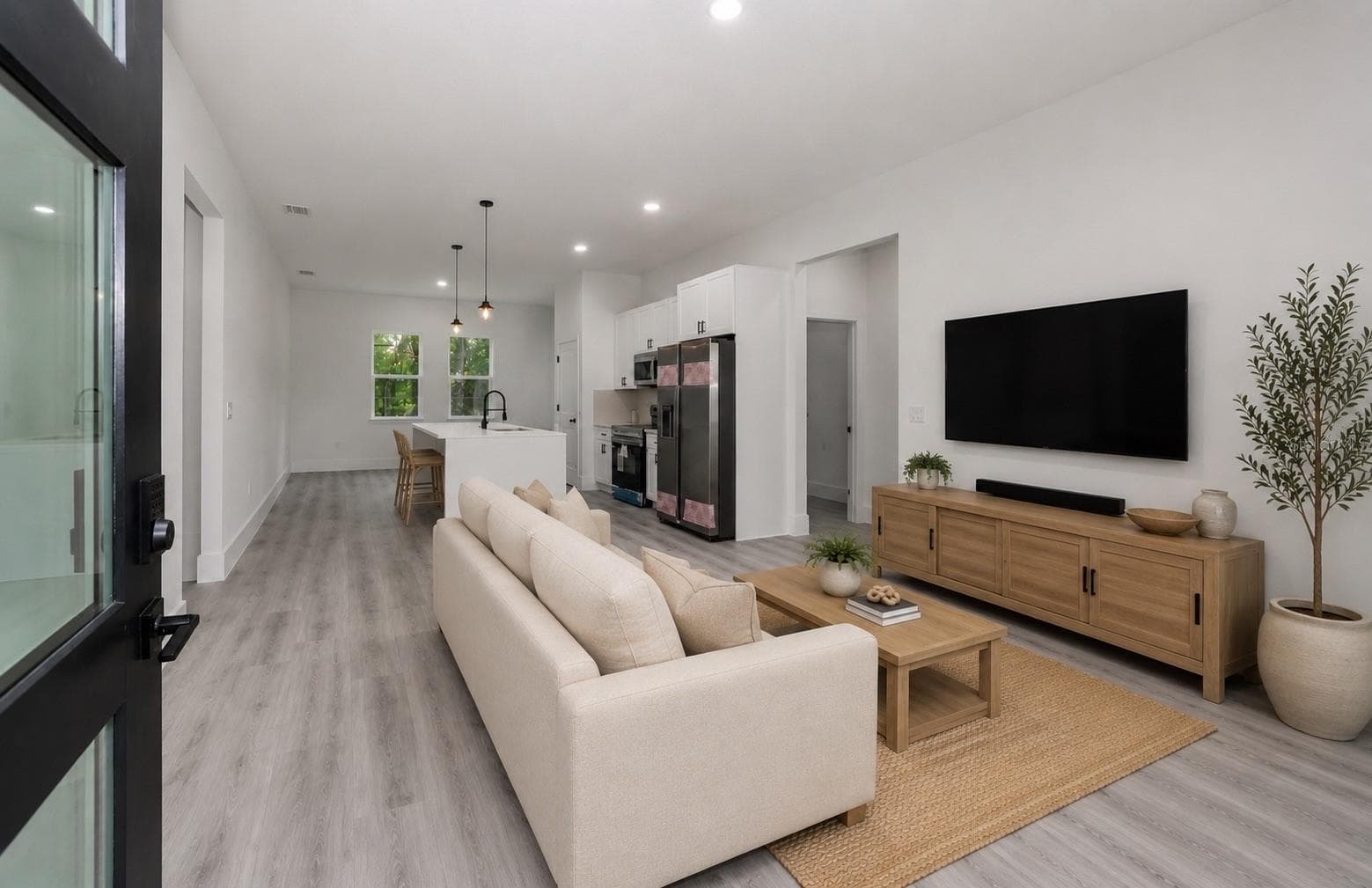 virtual - 219 E CALDWELL DR, DUNNELLON