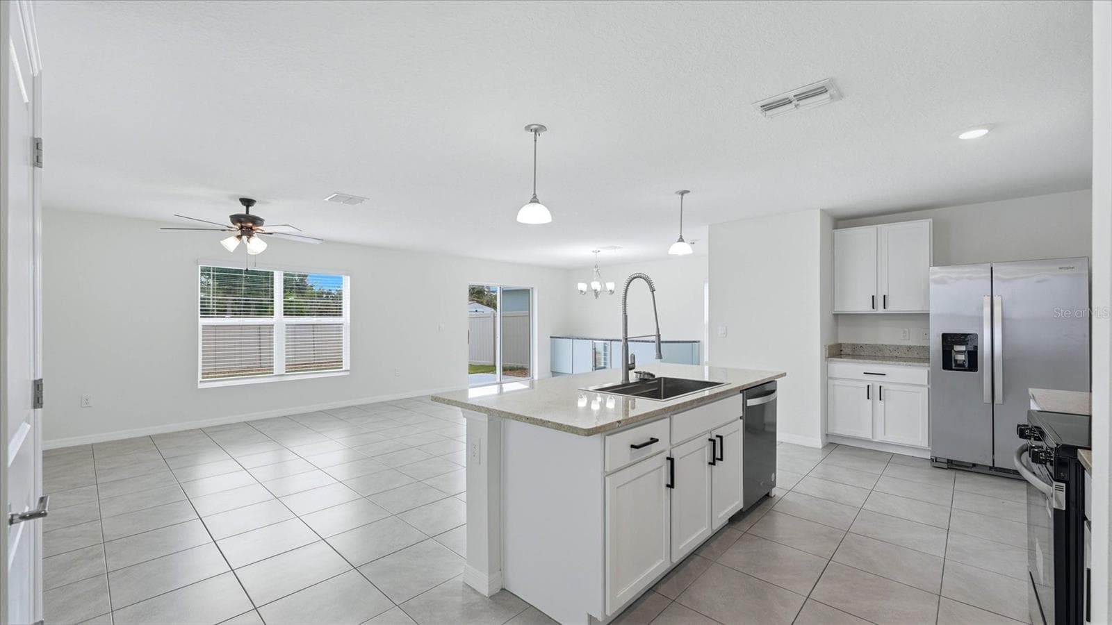 Single Family Residence at 3015 GREAT ABACO WAY, BRADENTON, photo 10 of 41